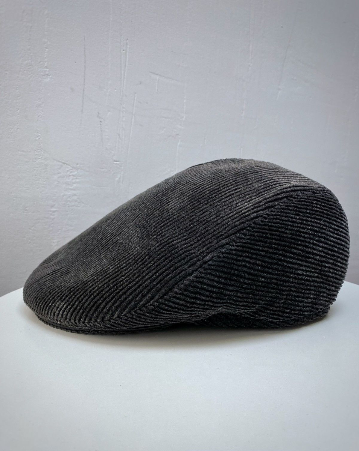 Art Comes First × Diesel Diesel Black Corduroy Men Beret Hat Casual Size ONE SIZE - 1 Thumbnail