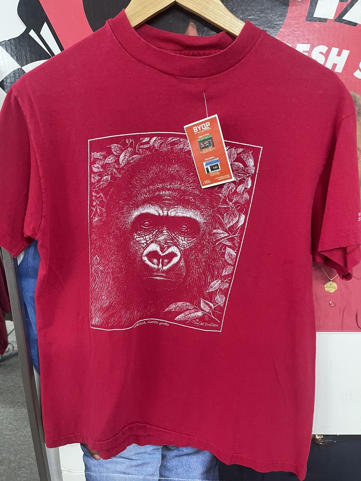Vintage Red Gorilla shirt Size US M / EU 48-50 / 2 - 1 Preview