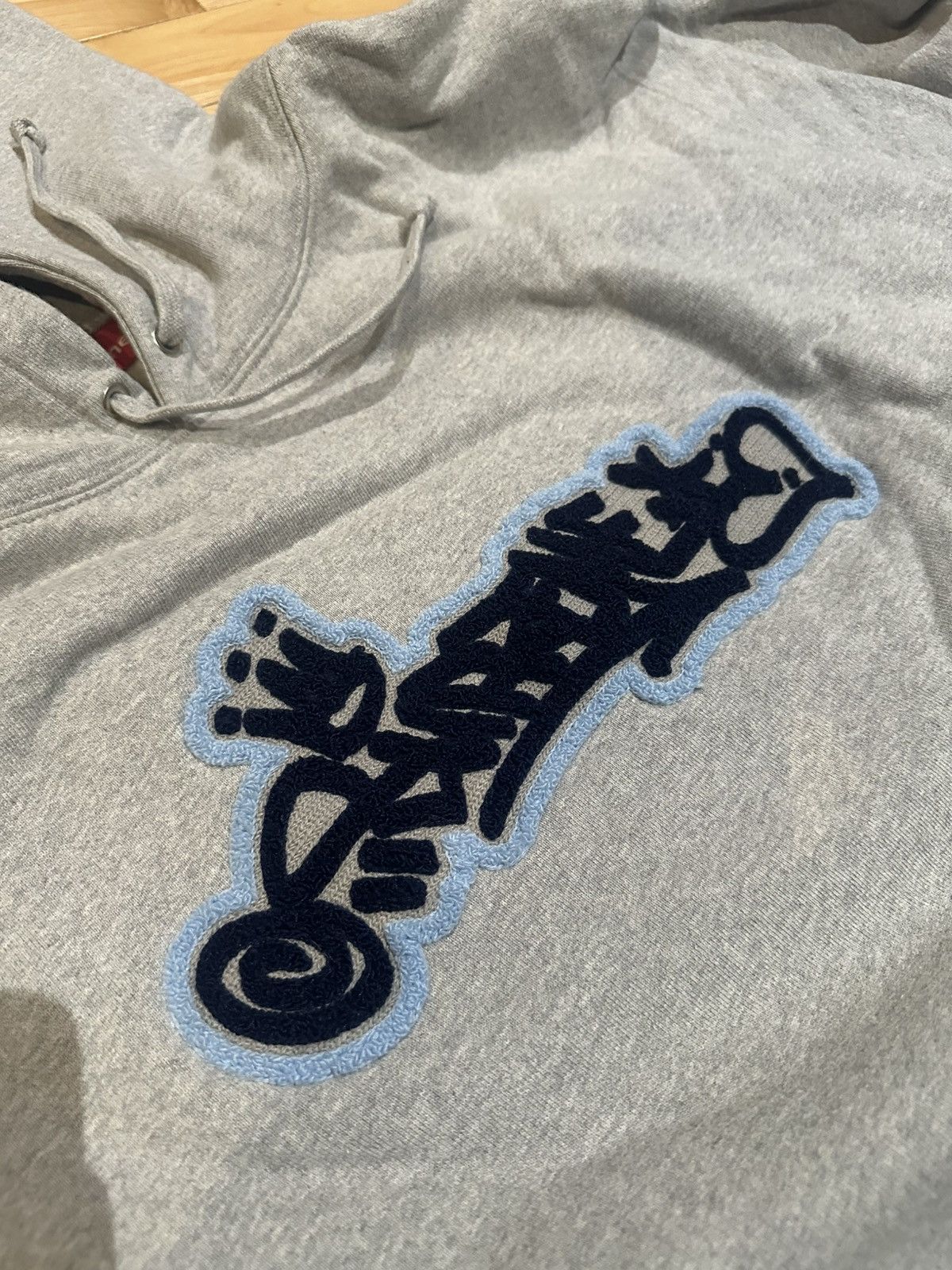 Supreme Heather Grey Handstyle Graffiti Chainstitch Pullover Hoodie Size US XXL / EU 58 / 5 - 2 Thumbnail