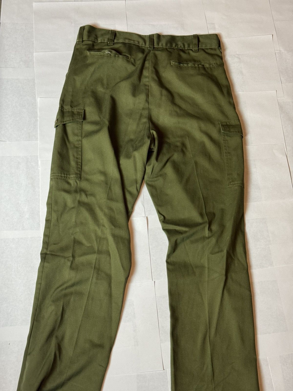Other Boy Scout *WorkWear* Cargo Army Green Trouser Size US 34 / EU 50 - 2 Thumbnail