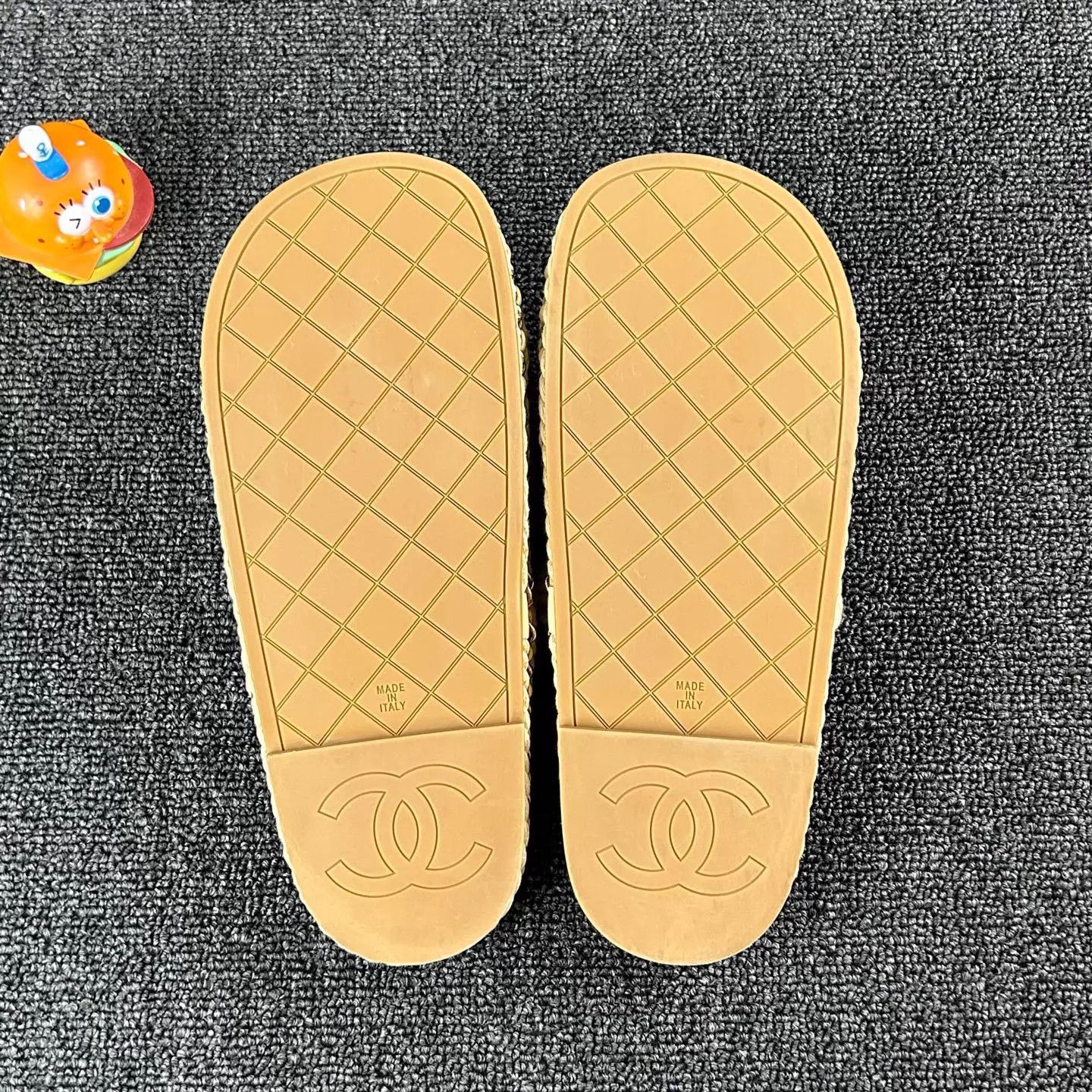 Chanel Chanel Woven Sandal 35 Lightly Worn HB6737 Size US 4.5 / IT 34.5 - 6 Thumbnail