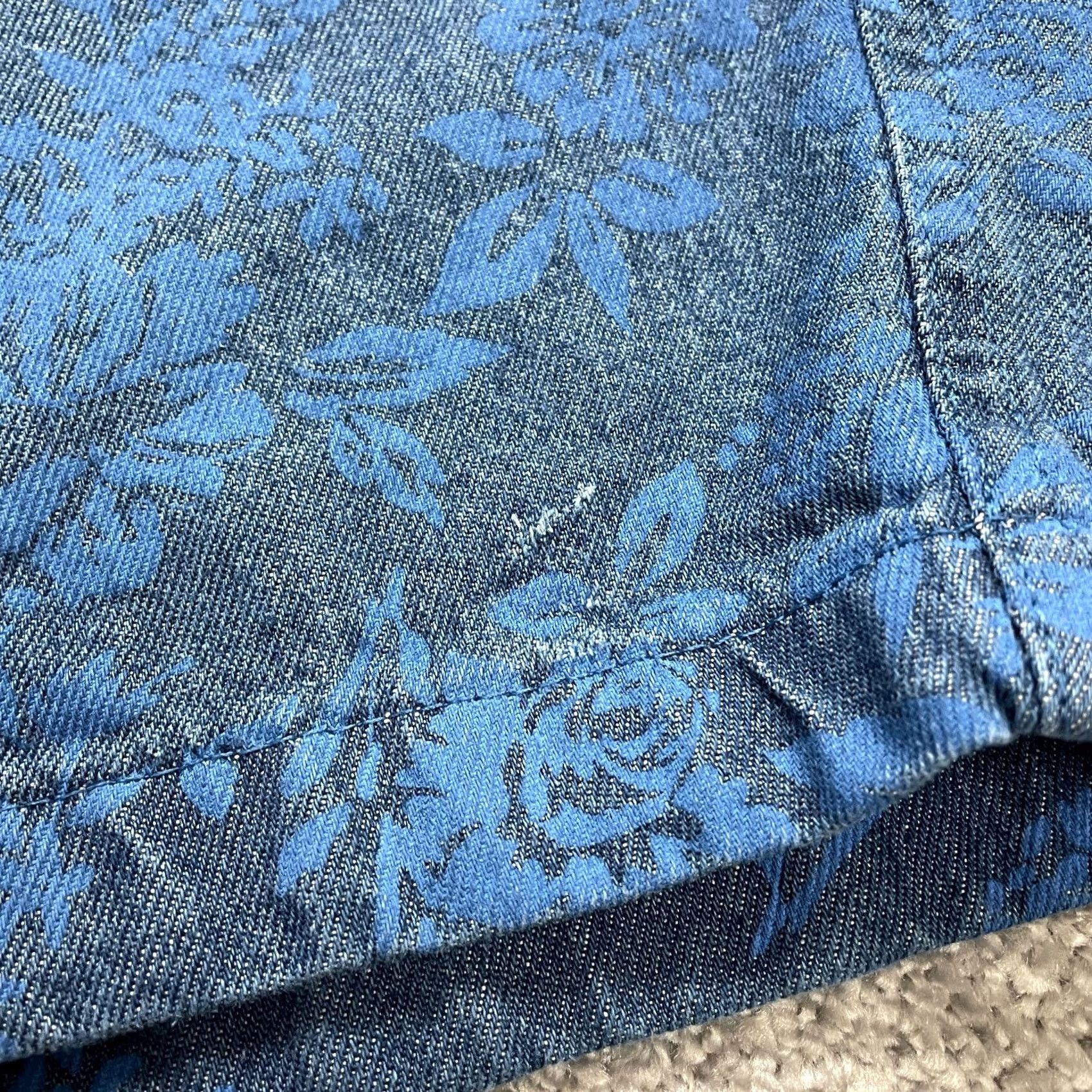 Vintage VINTAGE? (No) Woman Within Jeans Pants Womens Plus 36WP Blue Classic Fit Capri Floral 46x21 Size 32" / US 10 / IT 46 - 3 Thumbnail