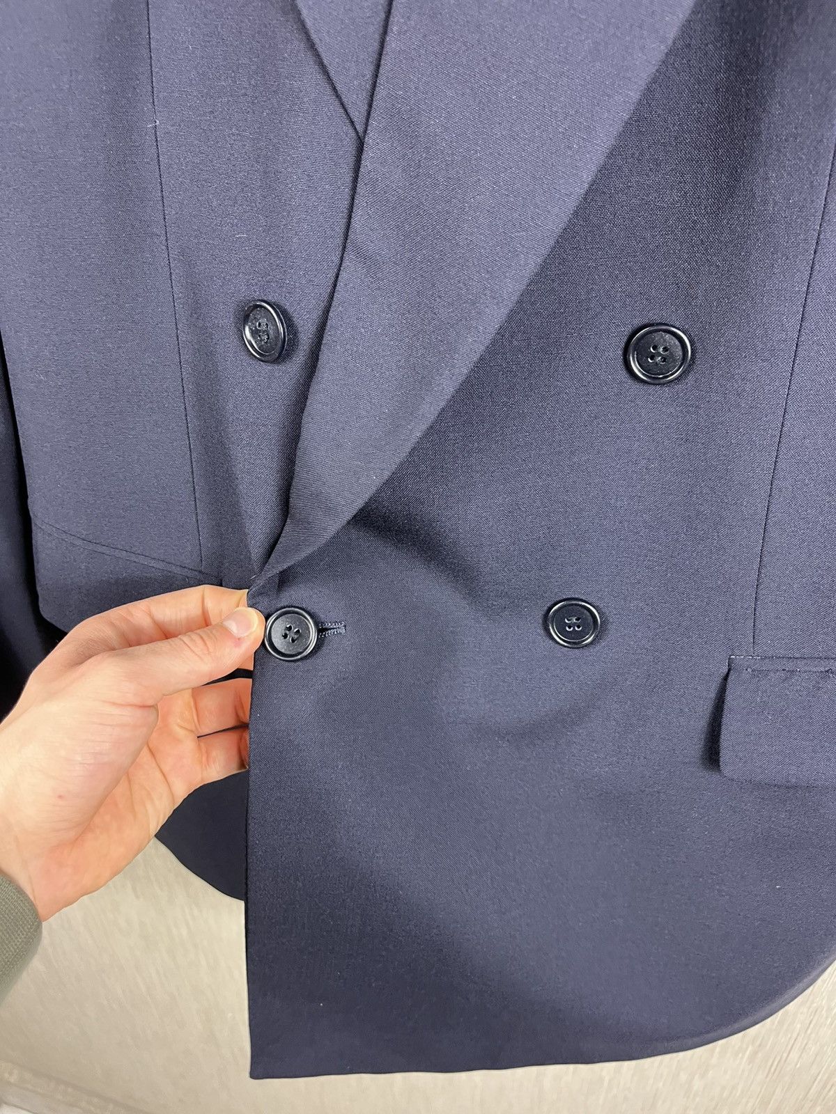 Hugo Boss × Vintage Vintage Hugo Boss wool navy blazer double-breasted jacket Size US M / EU 48-50 / 2 - 13 Thumbnail