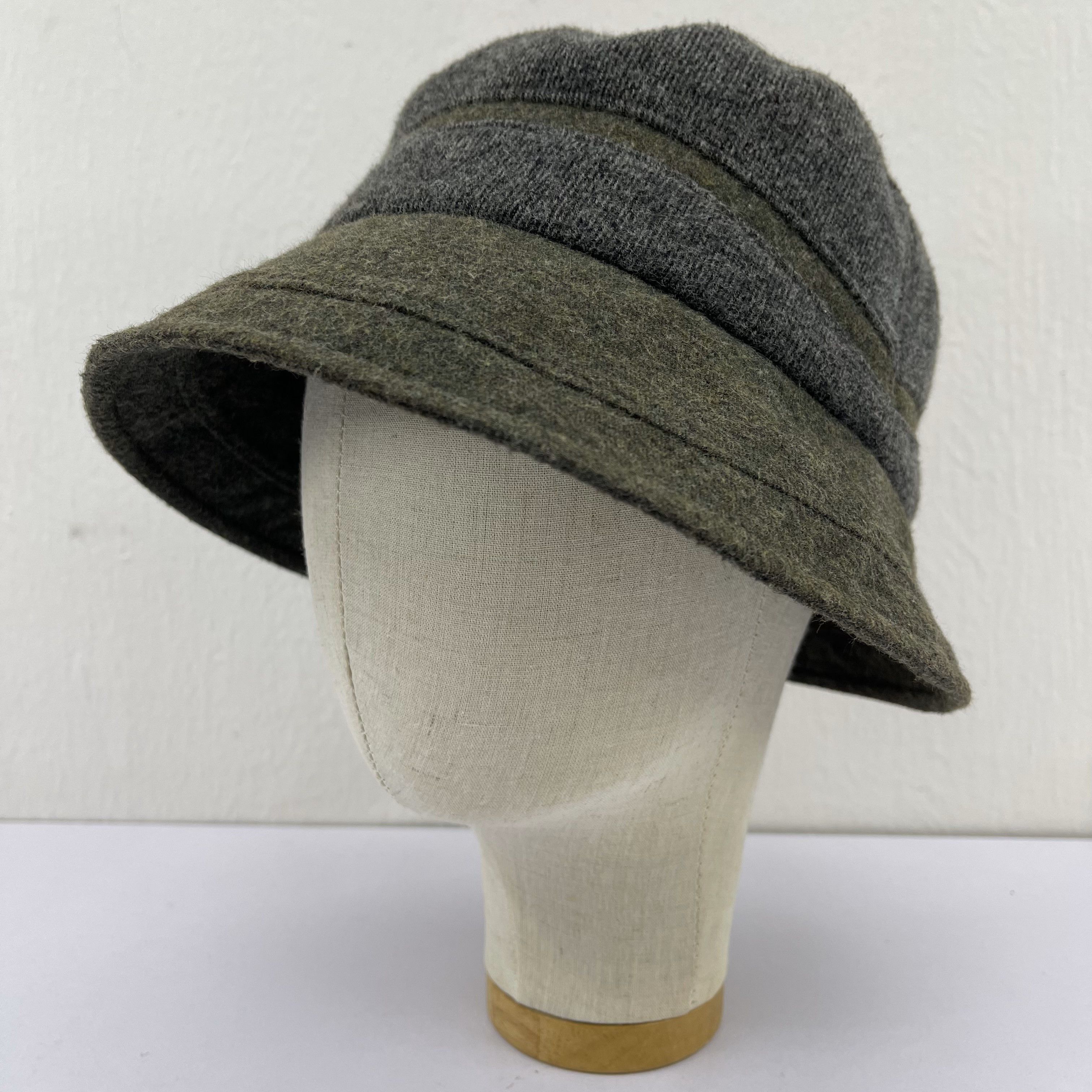 Courreges Courreges Bucket Hats - BH5011 Size ONE SIZE - 2 Thumbnail