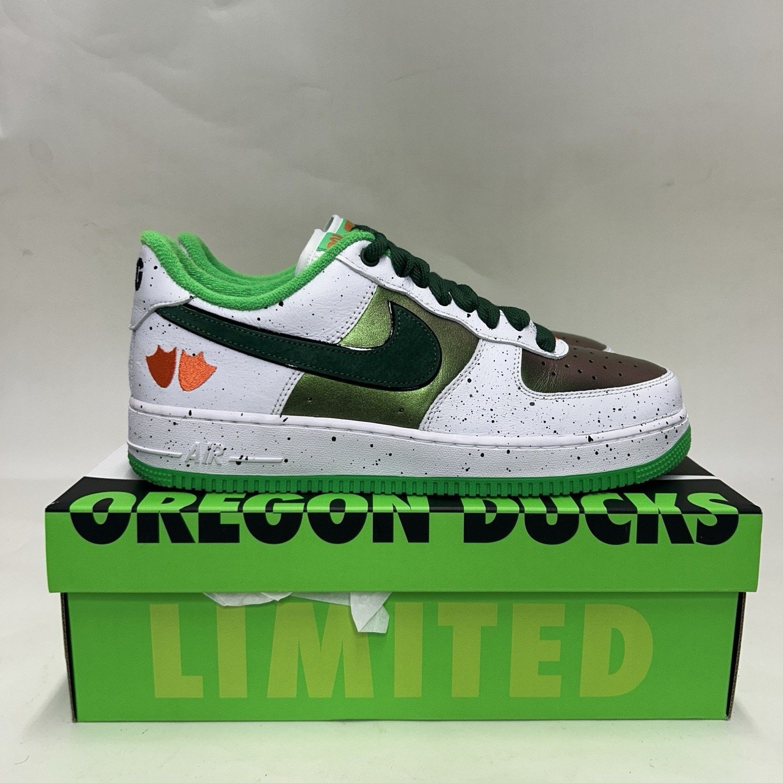 Nike Nike Air Force 1 Low PE Oregon “Egg or Duck/White Green” Size US 11 / EU 44 - 3 Thumbnail