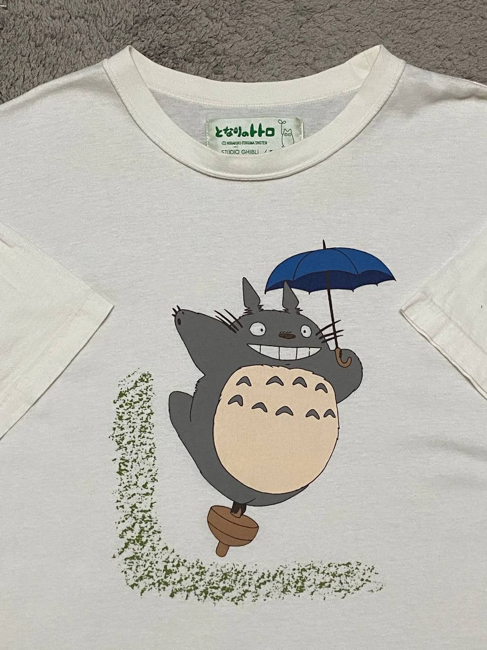 Anime × Japanese Brand × Vintage Vintage Rare My Neighbor Totoro Anime Studio Ghibli Shirt Size US L / EU 52-54 / 3 - 1 Thumbnail