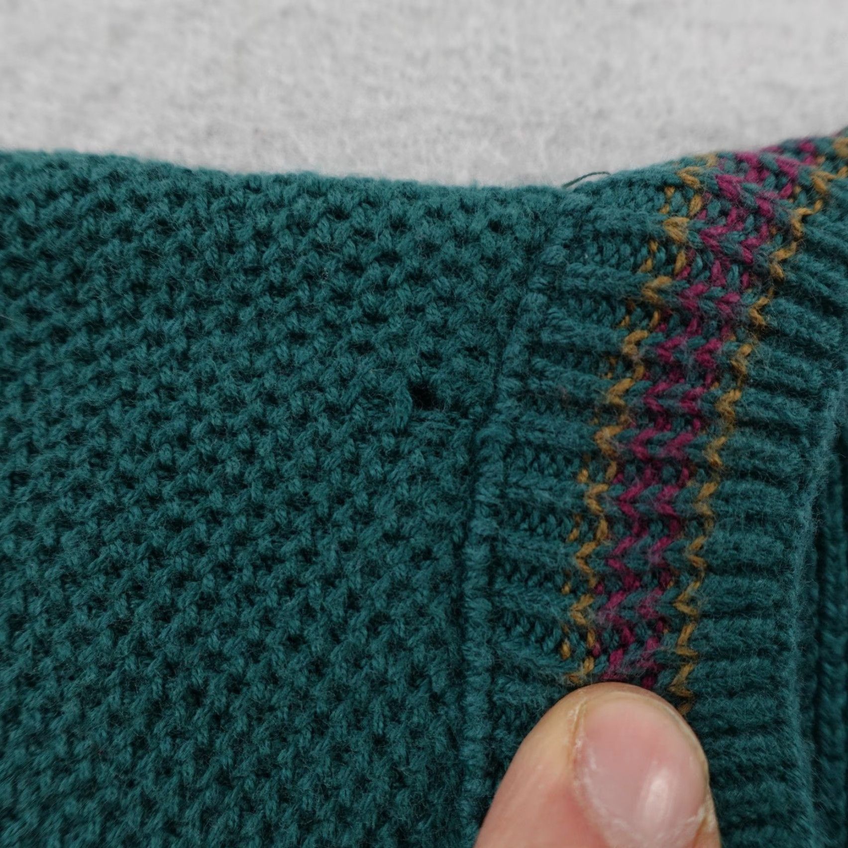 Vintage VINTAGE Carmel Sweater Mens Large Green V-Neck Pullover Knit Cotton Golf Tennis Size US L / EU 52-54 / 3 - 4 Thumbnail