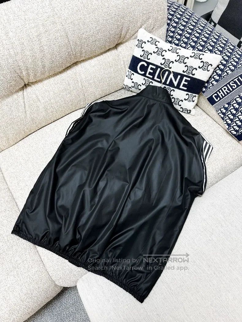Chanel Chanel 24M coco beach series black inner patch black and w Size M / US 6-8 / IT 42-44 - 6 Thumbnail