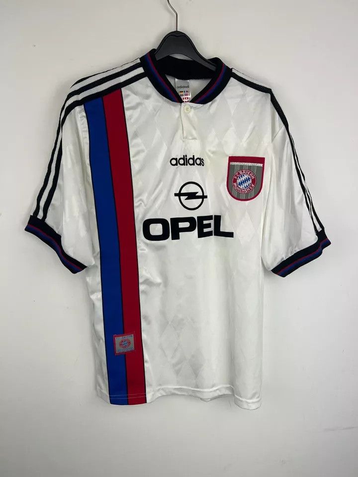 Adidas FC BAYERN MUNICH 1995 1996 AWAY size M FOOTBALL Kit SHIRT Size US M / EU 48-50 / 2 - 1 Thumbnail