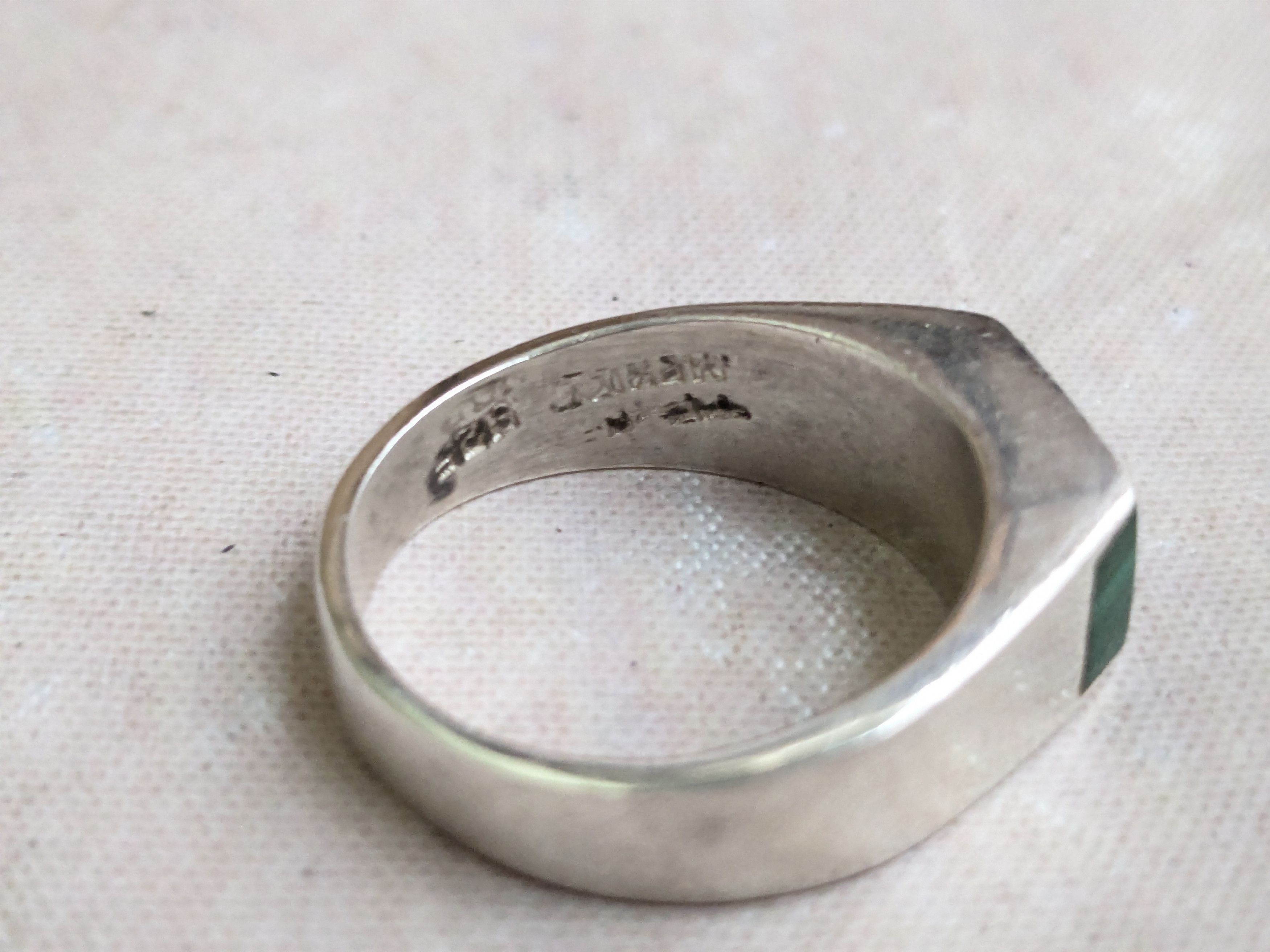 Sterling Silver Vintage Sterling Silver Ring Green Malachite 12 Taxco Size ONE SIZE - 8 Thumbnail