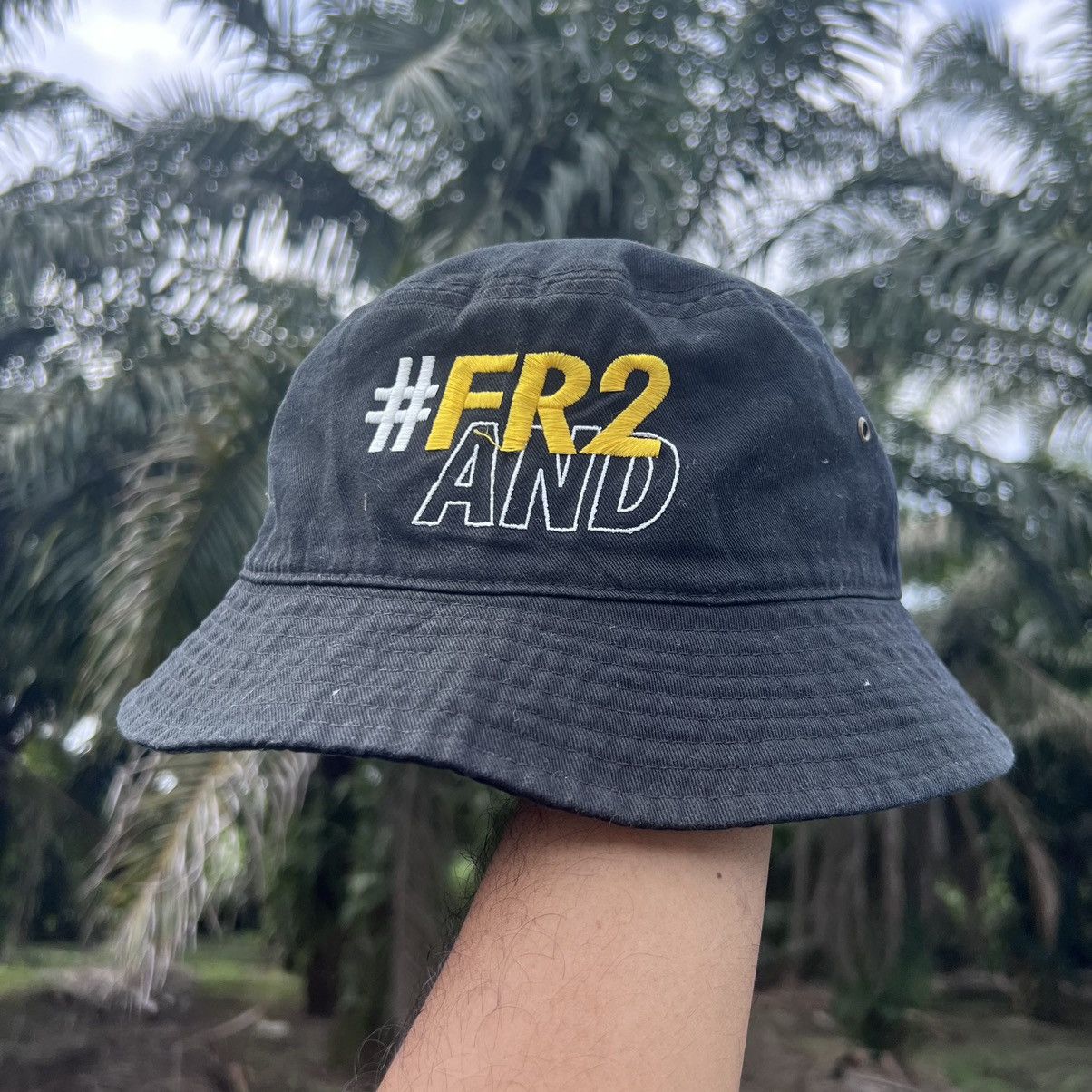 FR2 × Japanese Brand FR2 x WIND AND SEA JAPAN BUCKET HAT Size ONE SIZE - 2 Thumbnail
