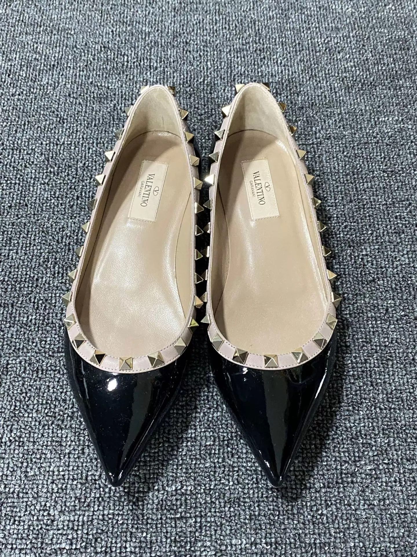 Valentino Valentino Black Studded Flats 98 New 37 Size US 6.5 / IT 36.5 - 2 Thumbnail