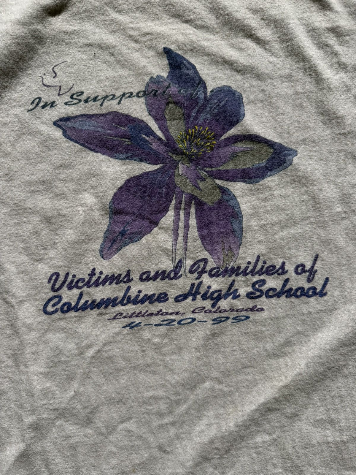 Vintage Vintage Columbine Shooting Remembrance Tee Size US XL / EU 56 / 4 - 2 Thumbnail