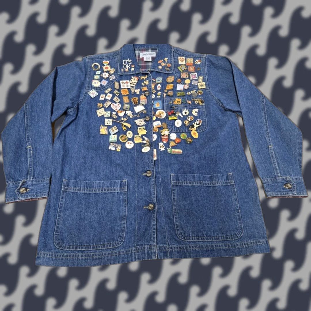 Denime VINTAGE Cabin Creek Denim Jacket Petite Large Womens Full of Pins 90s Blue Autumn Winter Spring Casual Workwear Travel Size L / US 10 / IT 46 - 1 Thumbnail