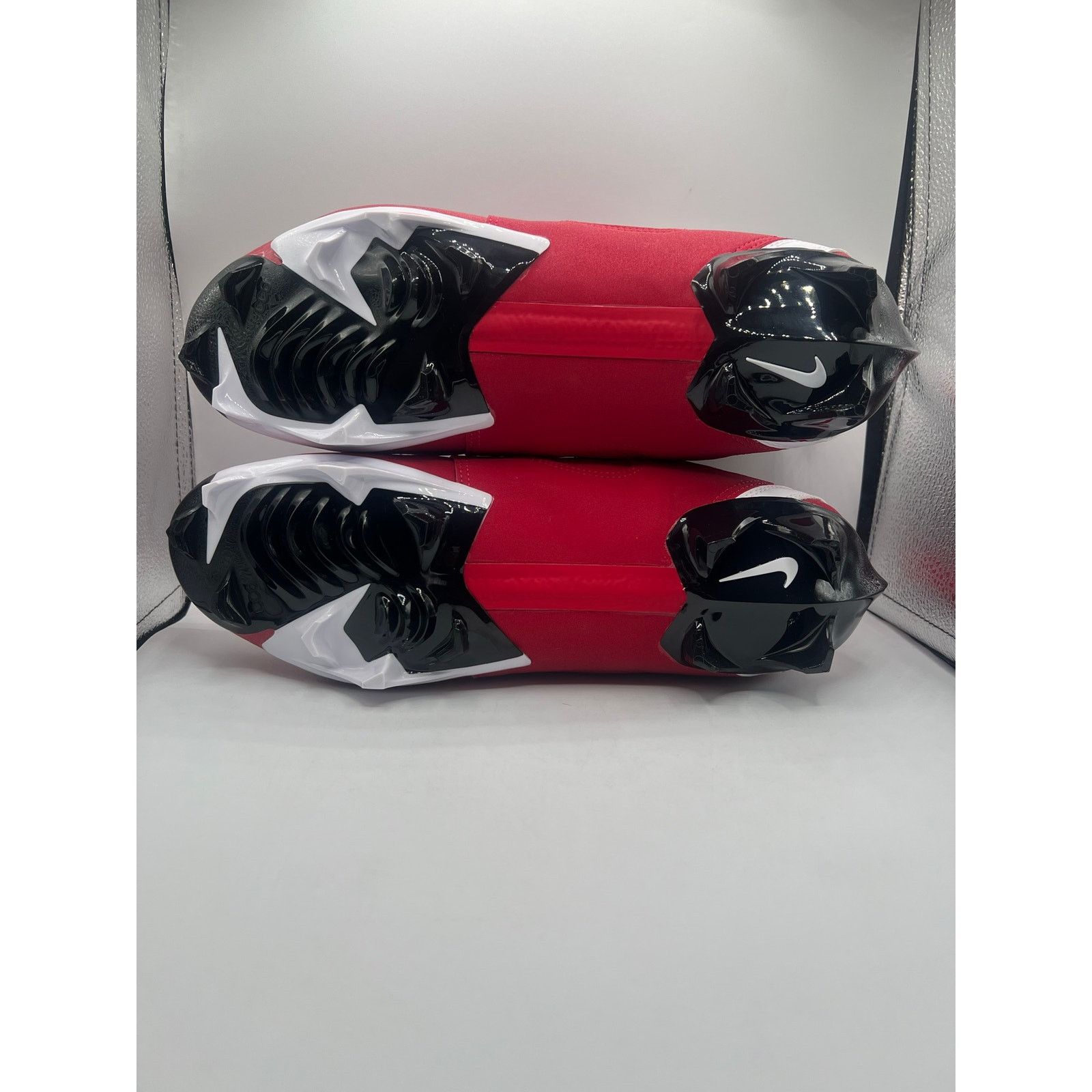 Nike Nike Diamond Turf 2 TD “Fire Red” size 12 men’s Size US 12 / EU 45 - 5 Thumbnail