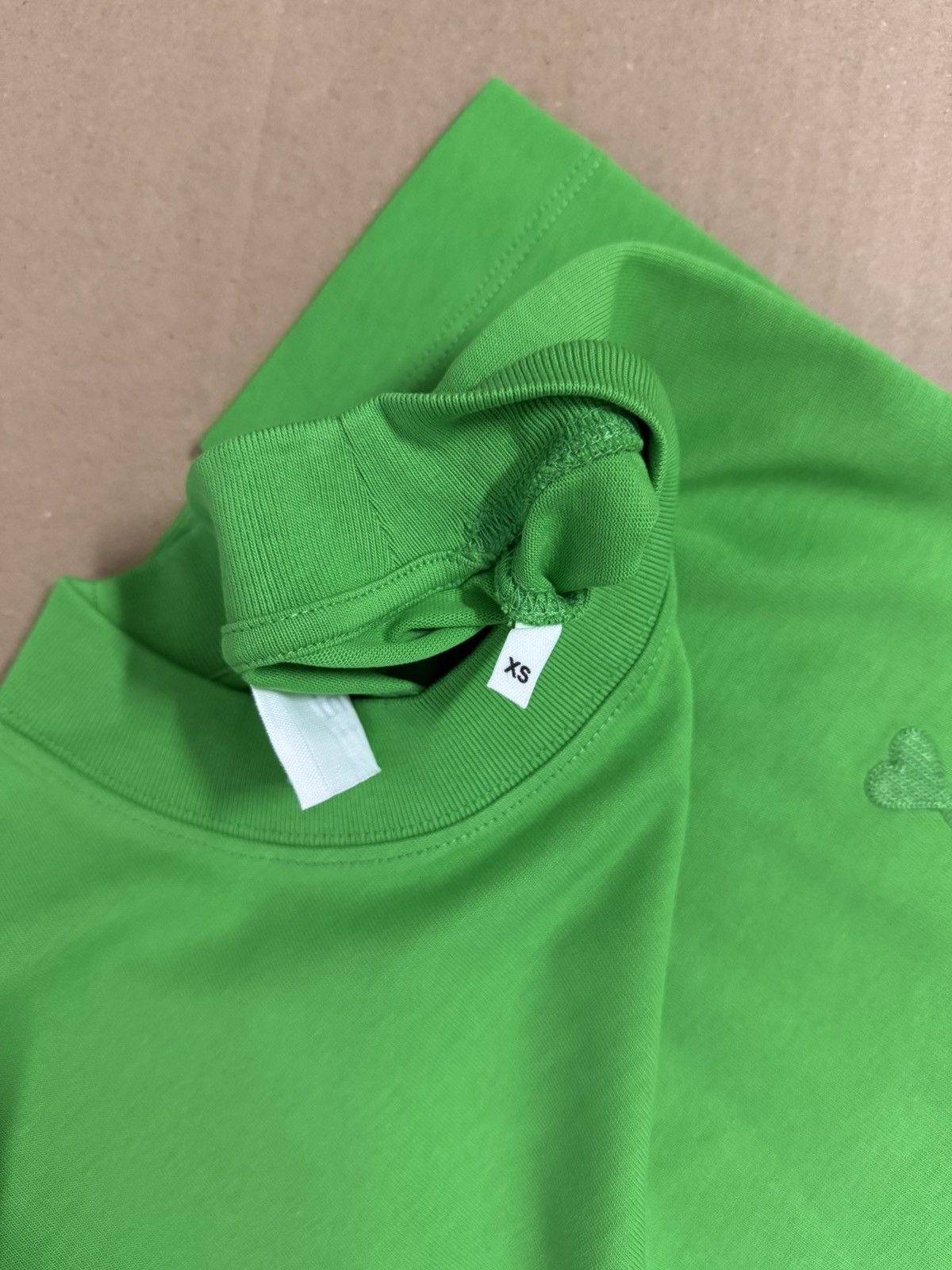 AMI Ami Paris Tonal Heart T-Shirt NEW Size US XS / EU 42 / 0 - 4 Thumbnail