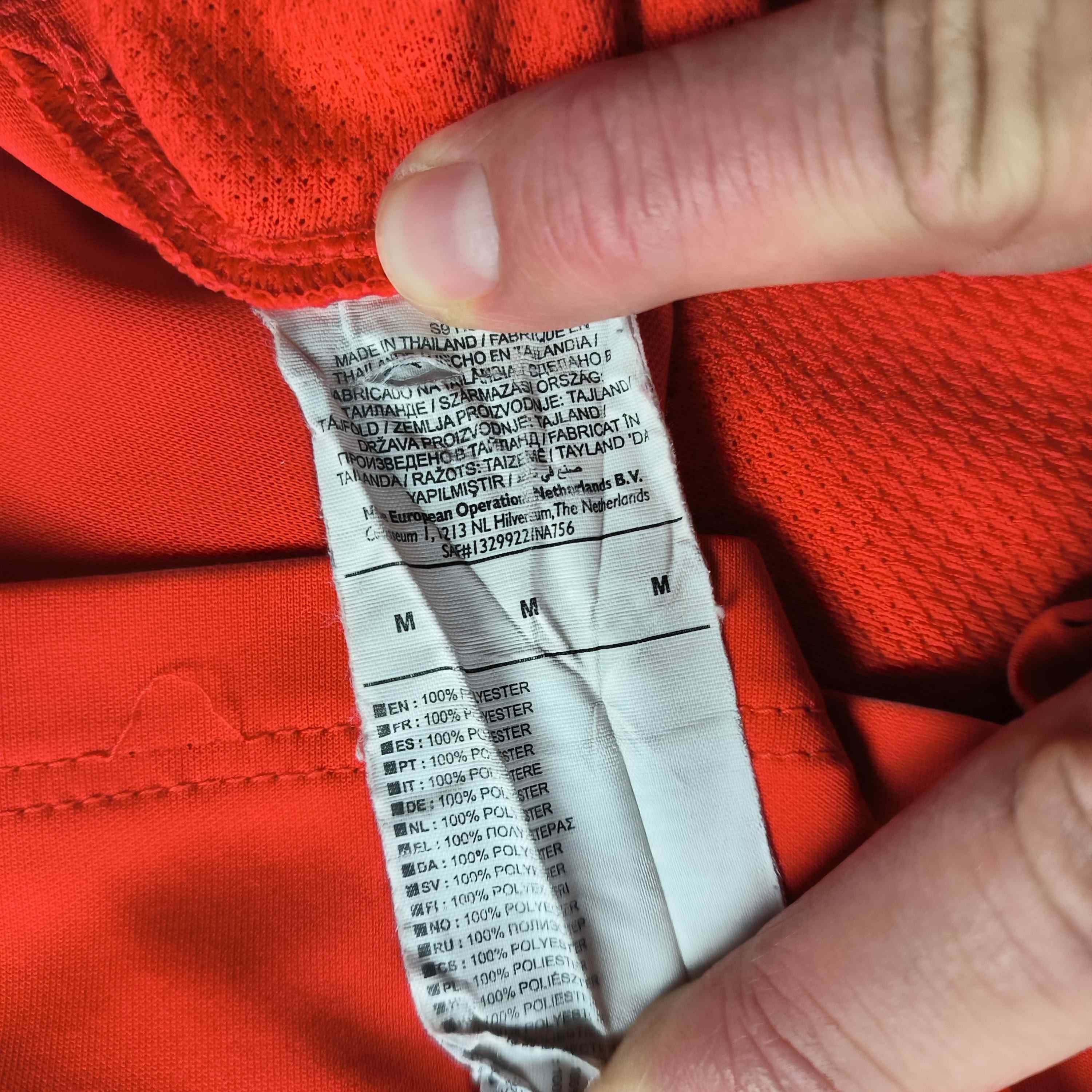 Nike AS Roma 2018-19 Nike training football jersey shirt size M Size US M / EU 48-50 / 2 - 5 Thumbnail