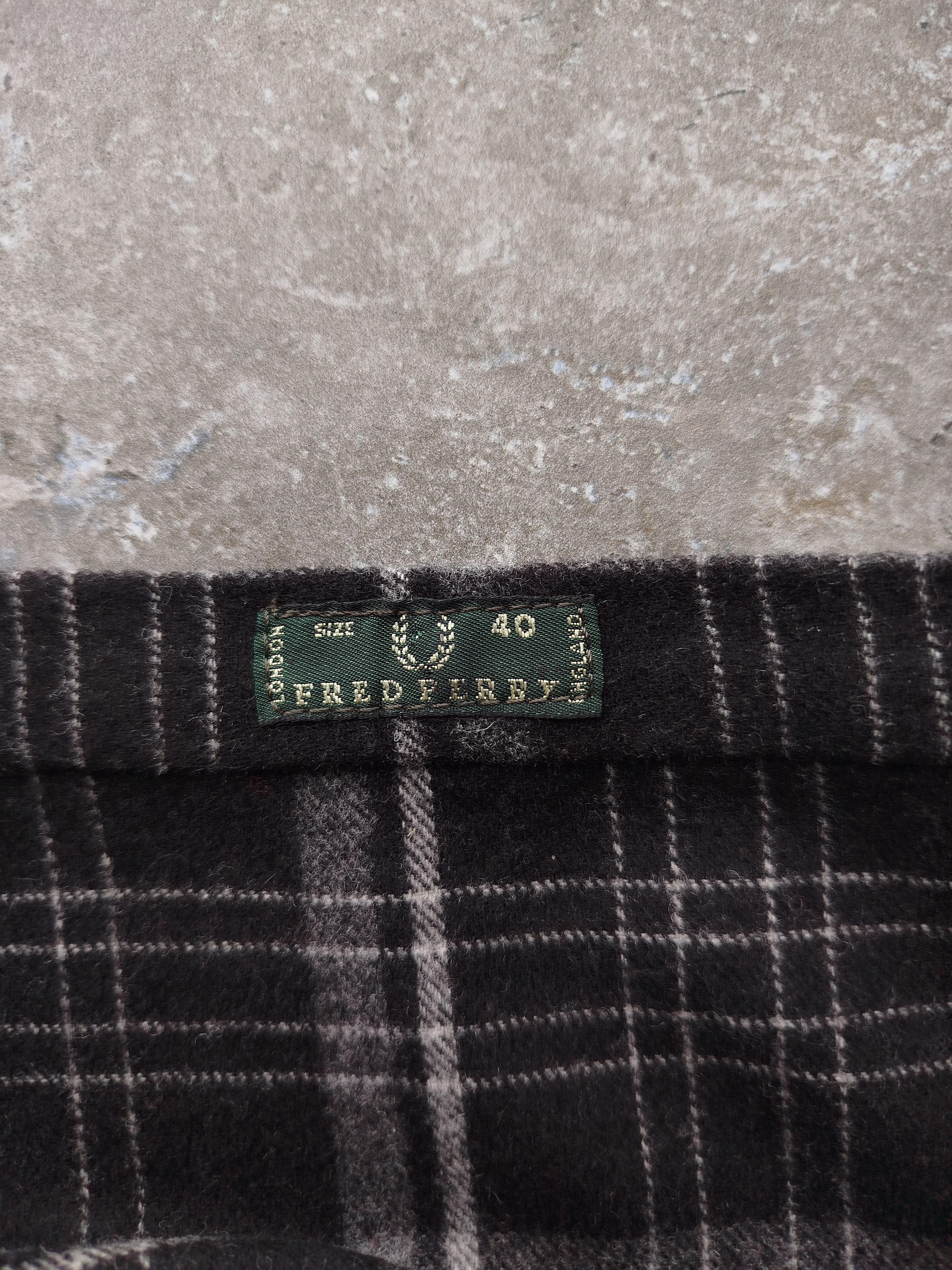 Fred Perry Wrap Skirt Kilt Plaid Pleated Wool Tartan Vintage Italy 40/S Size 27" / US 4 / IT 40 - 13 Thumbnail