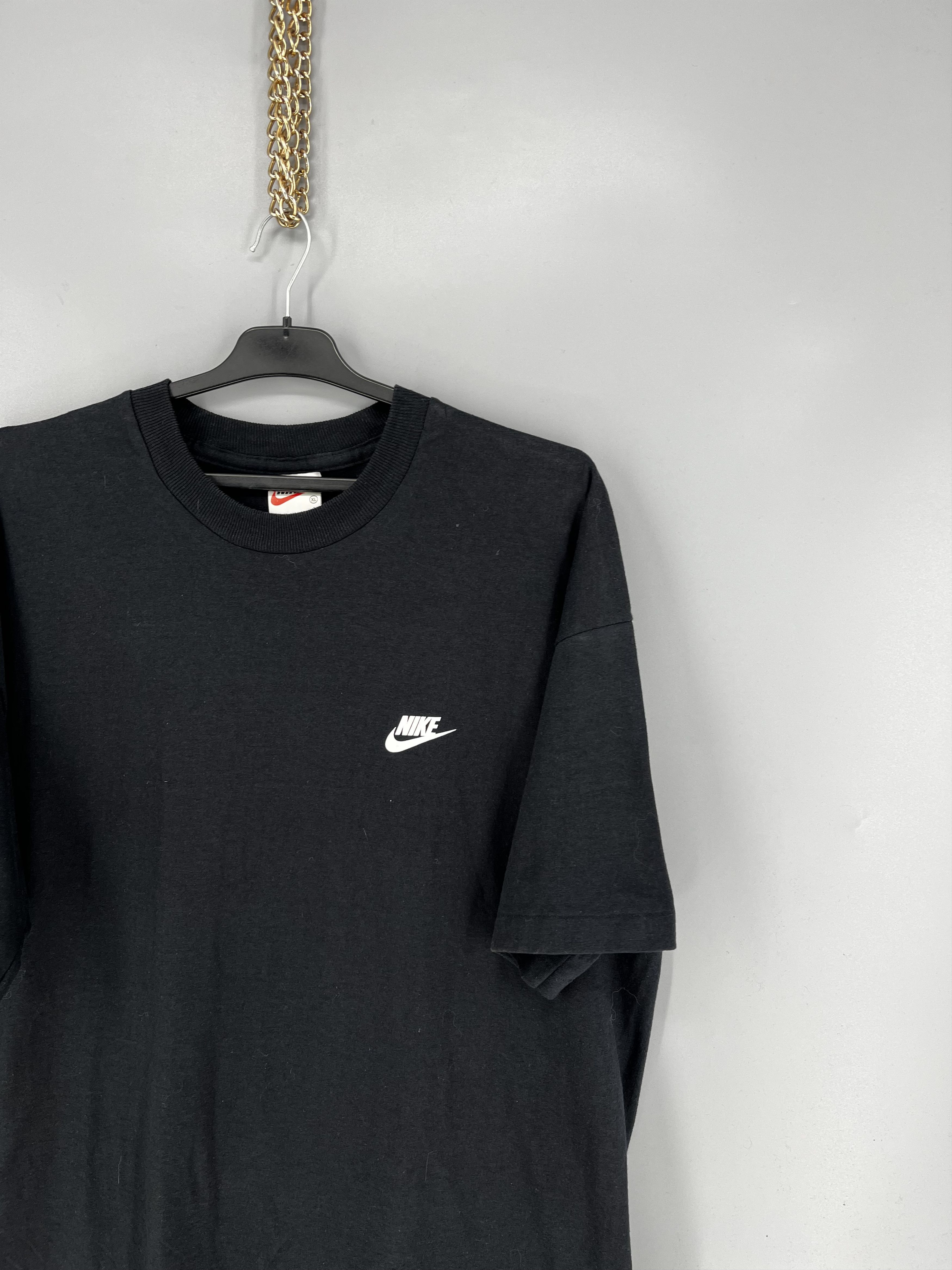 Nike Vintage 90s Nike tee streetwear swoosh y2k style Size-XL Size US XL / EU 56 / 4 - 5 Thumbnail