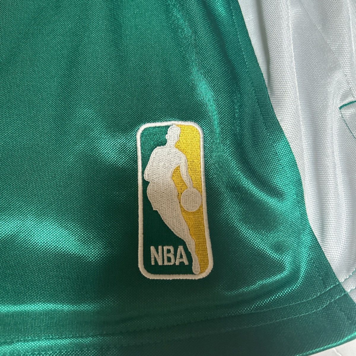 Reebok 90-00’s Reebok NBA Hardwood Boston Celtics Swing Hoodie Size US XL / EU 56 / 4 - 7 Thumbnail