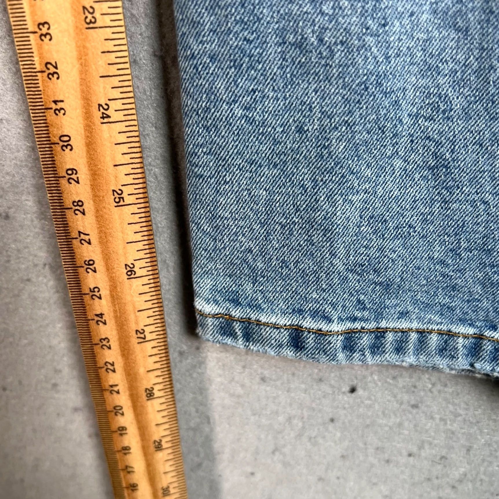Bdg BDG Mens Jeans 32 x 30 Blue Distressed Light Wash Skinny Cotton Blend Denim Slim 5-Pocket Mens Regular Inseam 28 Vintage No Size US 32 / EU 48 - 7 Thumbnail