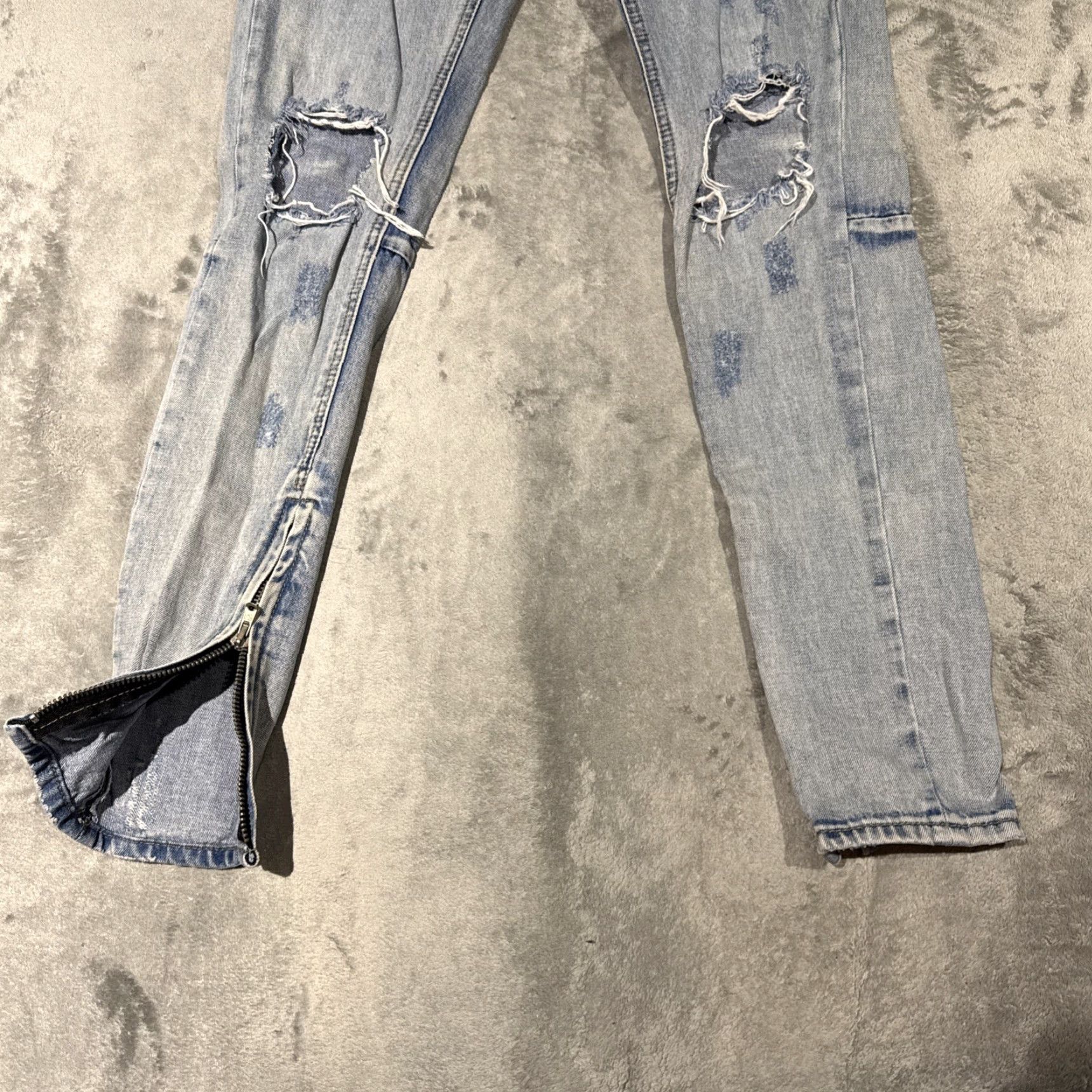 Fear of God Fear of God Jeans Mens 29 Fourth Collection 2015-2016 Distressed Denim Zip Ankle Blue Cotton Denim 90s Regular Skinny Inseam 32 Men Size US 29 - 3 Thumbnail