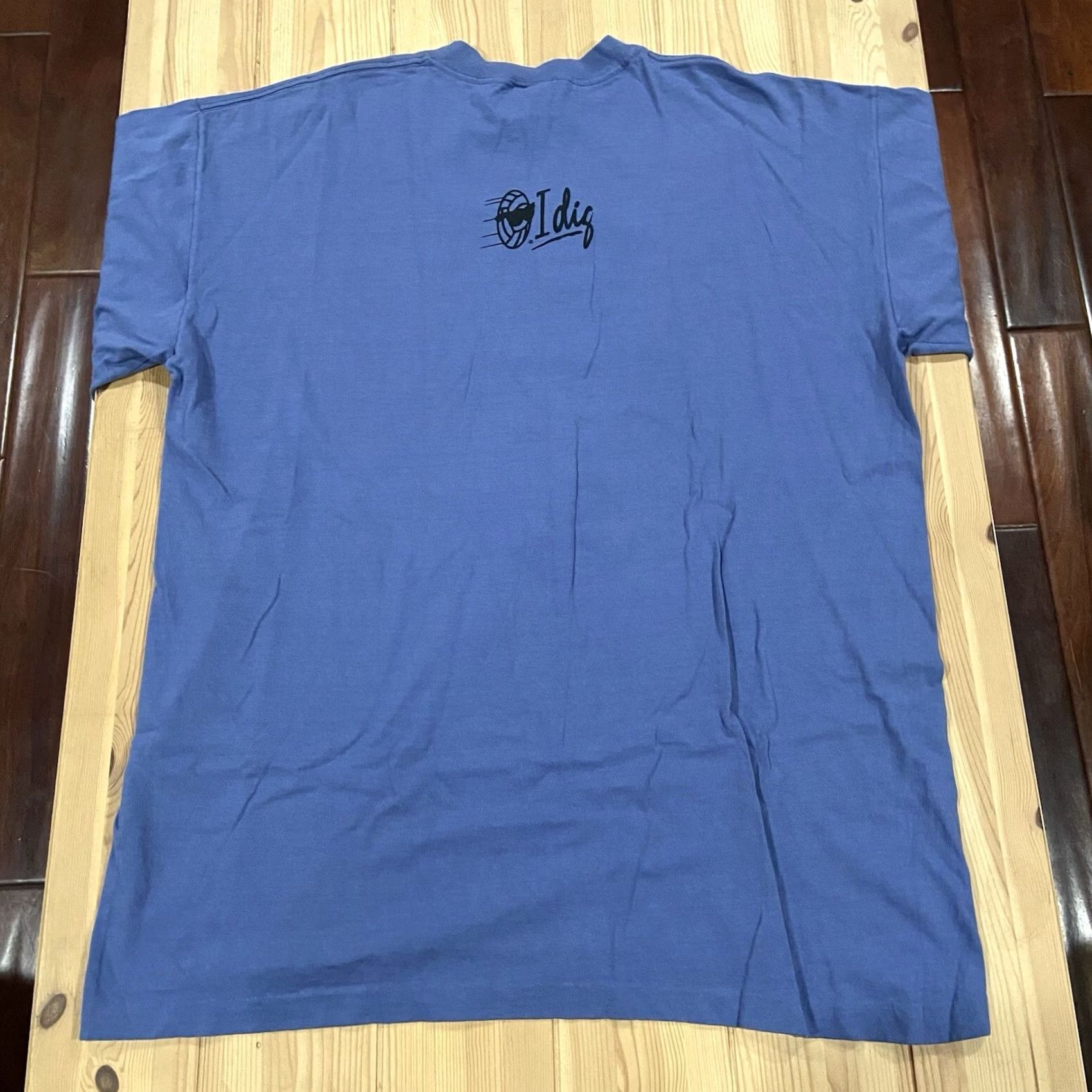 TEE JAYS VINTAGE 90s Glitter I Dig Volleyball Shirt L Tee Jays Cotton USA Shirt Men Blue 90s Glitter Stitch Short Sleeve Crew Neck 100% Cotton Size US L / EU 52-54 / 3 - 2 Thumbnail