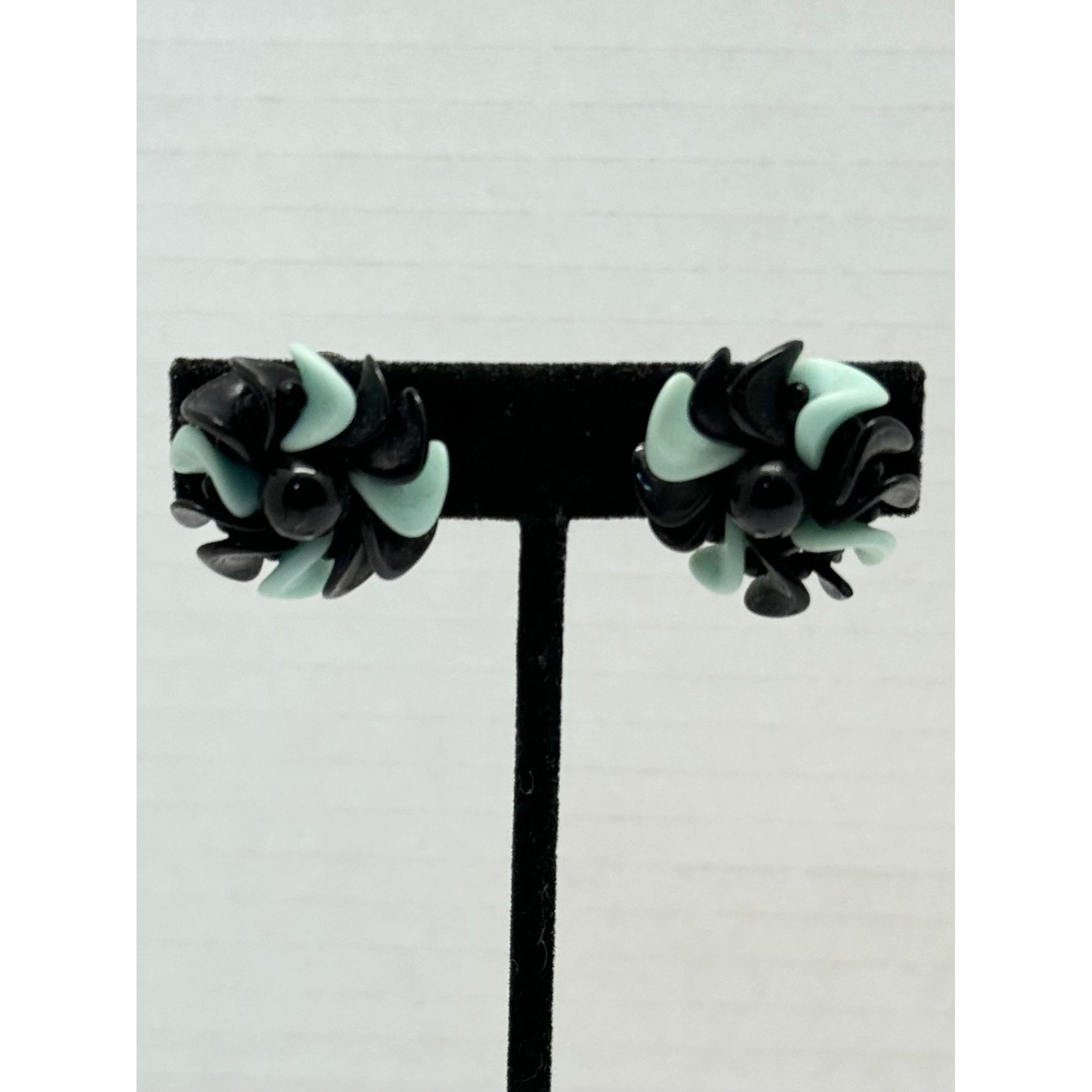 Vintage Vintage blue and black glass earrings Size ONE SIZE - 3 Thumbnail