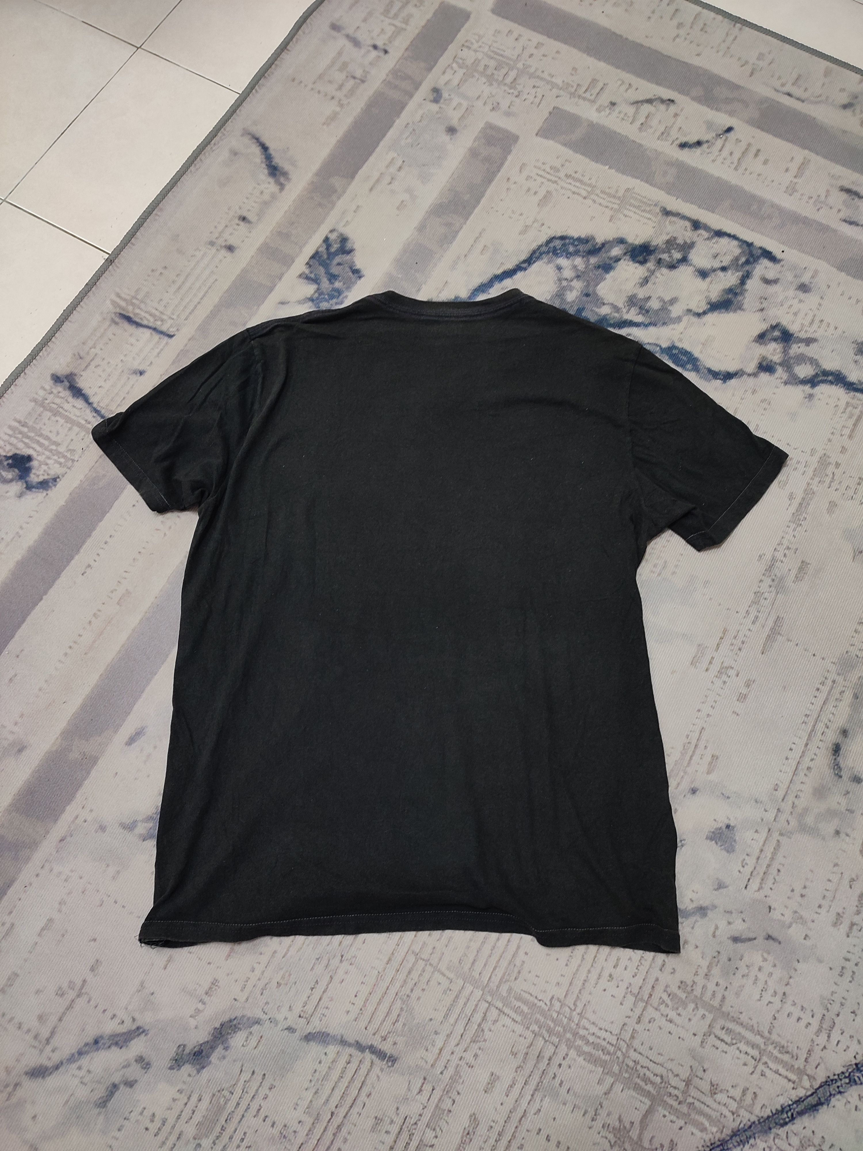 Affliction × DKNY × Vintage CRAZY VINTAGE Y2K DKNY V NECK TEE RARE Size US M / EU 48-50 / 2 - 2 Thumbnail