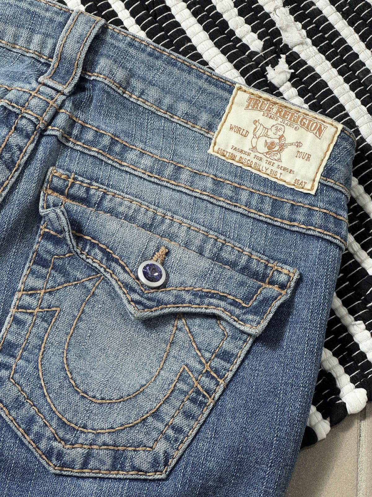True Religion VINTAGE TRUE RELIGION 2000s JEANS Size 28" / US 6 / IT 42 - 4 Thumbnail