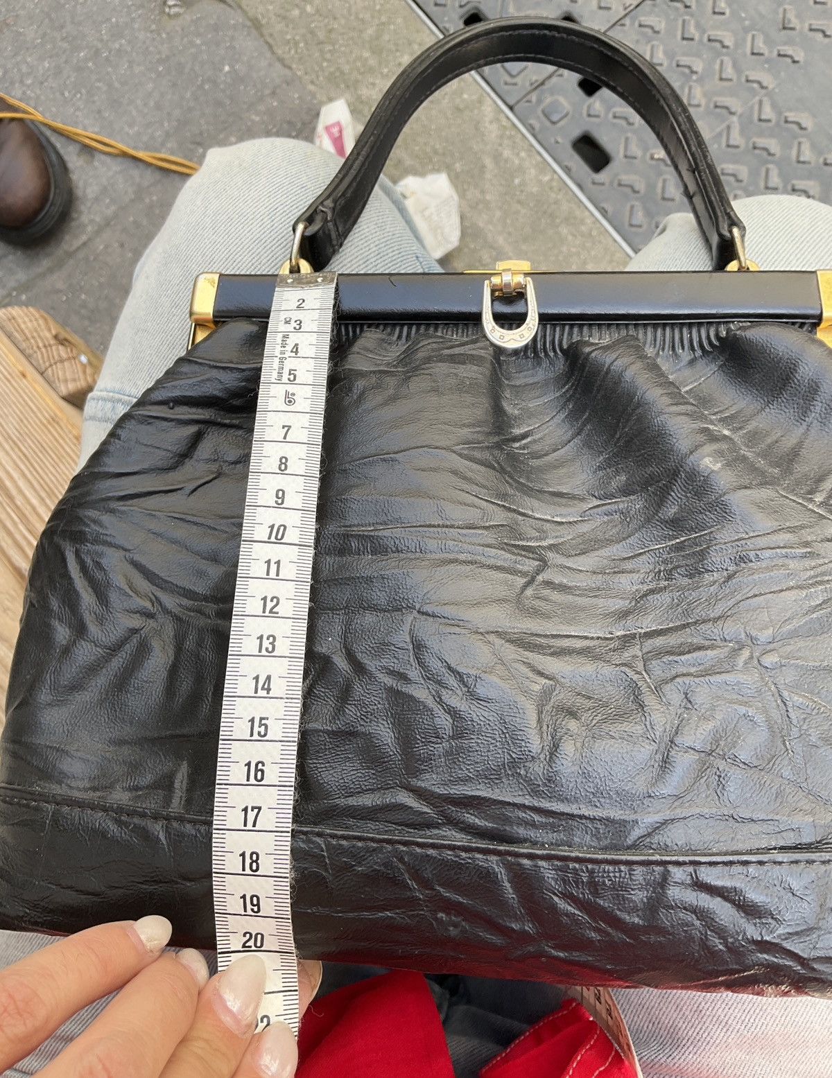 Vintage Authentic 60's vintage bag in black leather Size ONE SIZE - 9 Thumbnail