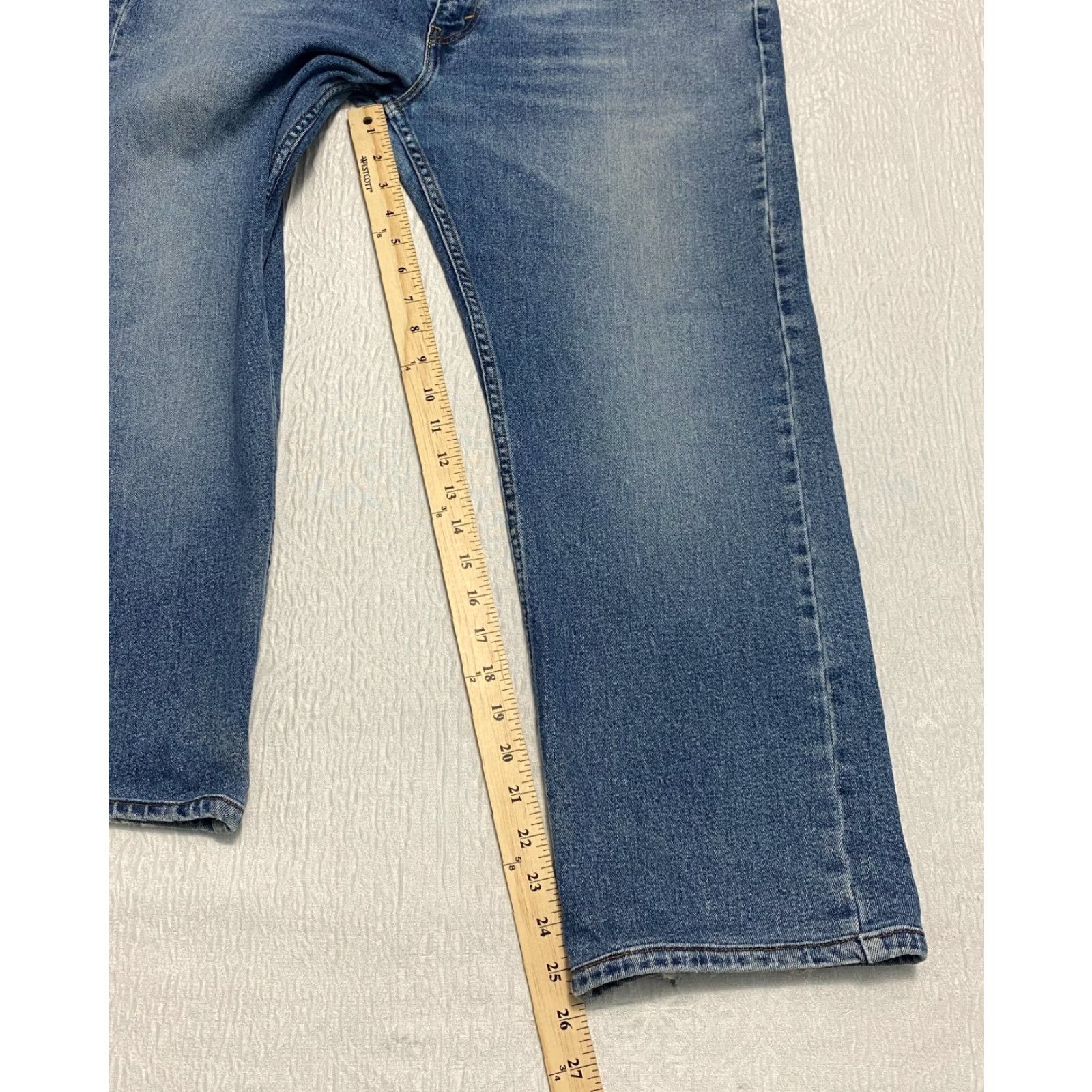 Levi's Levi's 505 Mens Jeans Size 38 × 26 Blue Denim Straight Fit Hemmed Regular 5-Pocket USA Model Levi's 500 Series Jeans Mens Plain Solid Blue Denim Jeans Size US 38 / EU 54 - 7 Thumbnail