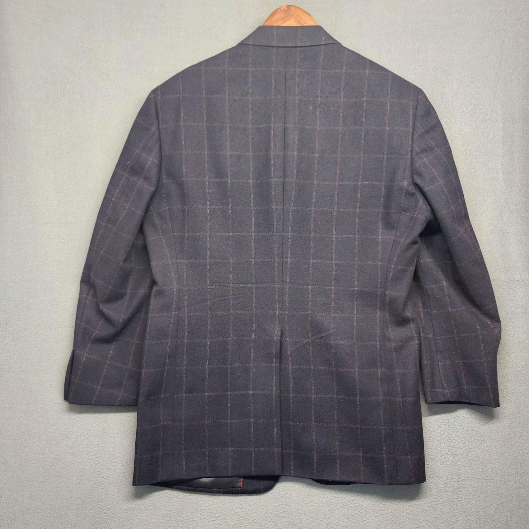 Brooks Brothers Brooks Brothers Madison Sport Coat Jacket Men 42R Blue Windowpane Plaid Altered Jacket Mens 2 Piece Sport Coat Blue Windowpane Plaid 42R Mens Size US XS / EU 42 / 0 - 2 Thumbnail