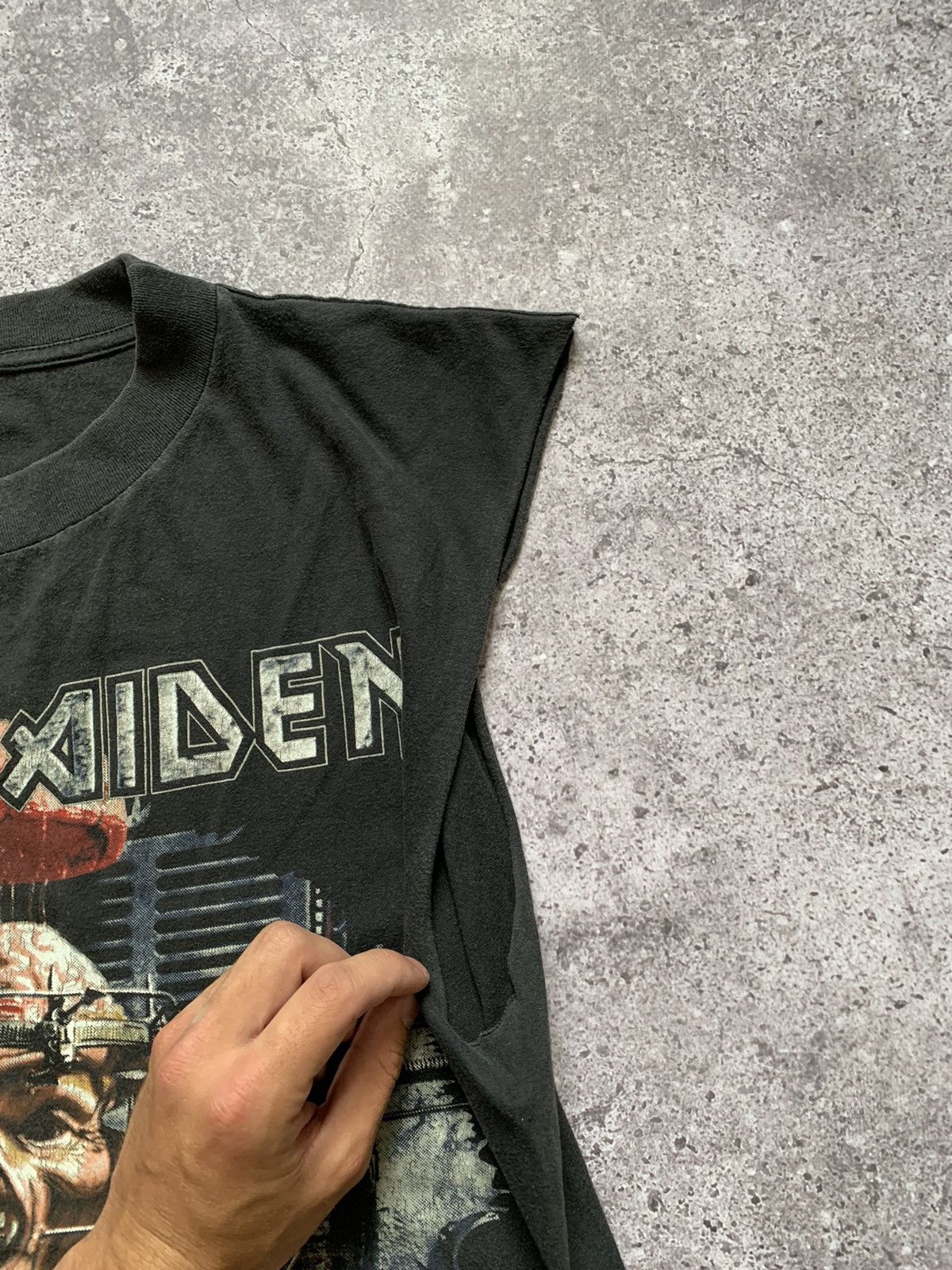 Band Tees 1995 Iron Maiden The X Factour Faded Tee Size US XL / EU 56 / 4 - 8 Thumbnail