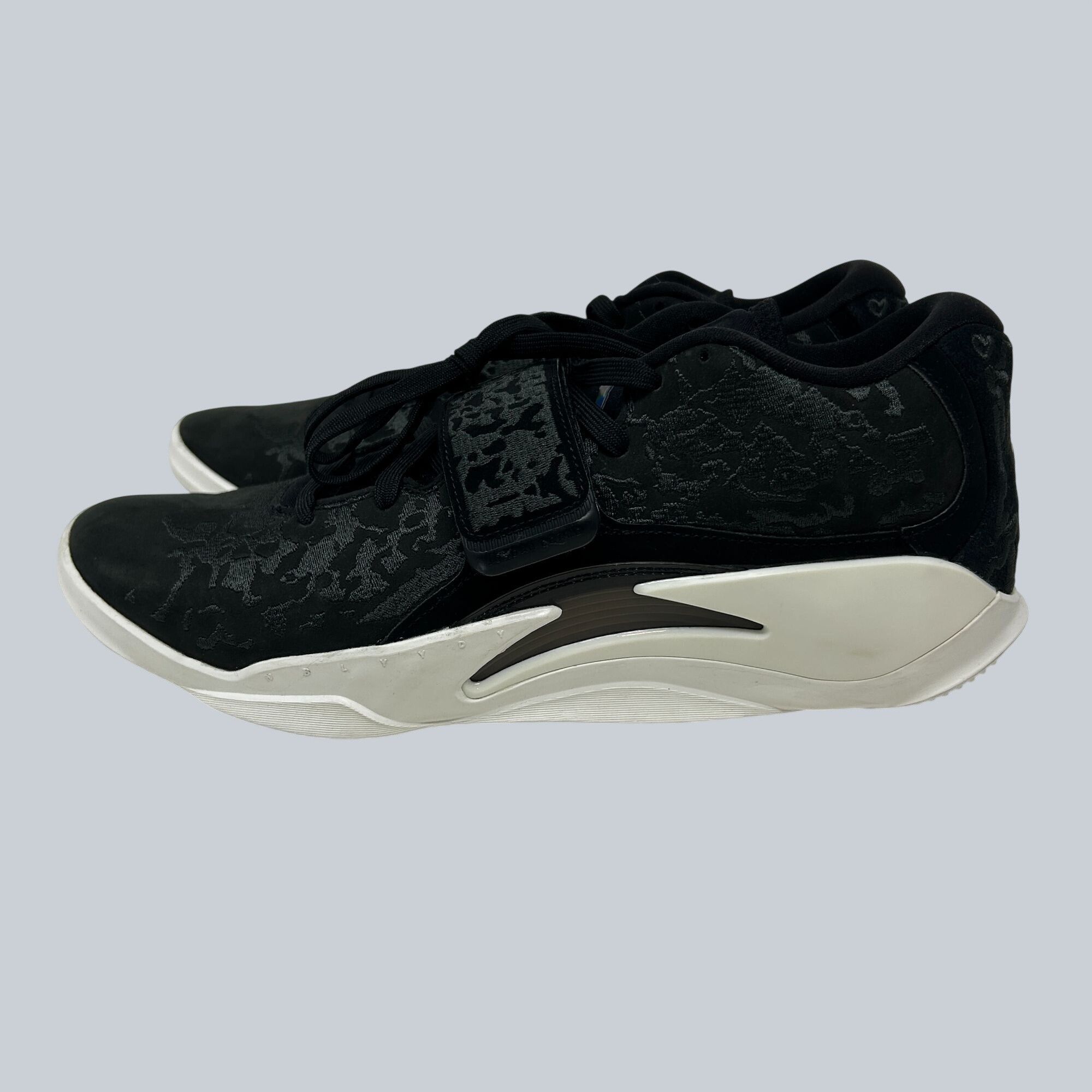 Nike Jordan Zion 3 M.U.D. SE PF Ash Basketball FN1714 002
