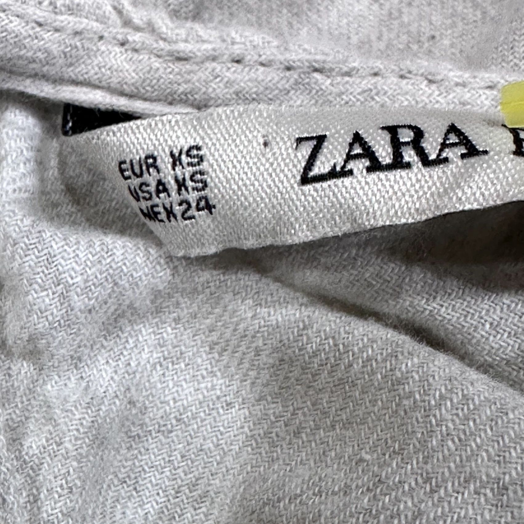 Zara Zara Blouse Womens XS Beige Embroidered Ruffle Hem Long Bell Sleeve Top Boho Size XS / US 0-2 / IT 36-38 - 7 Thumbnail