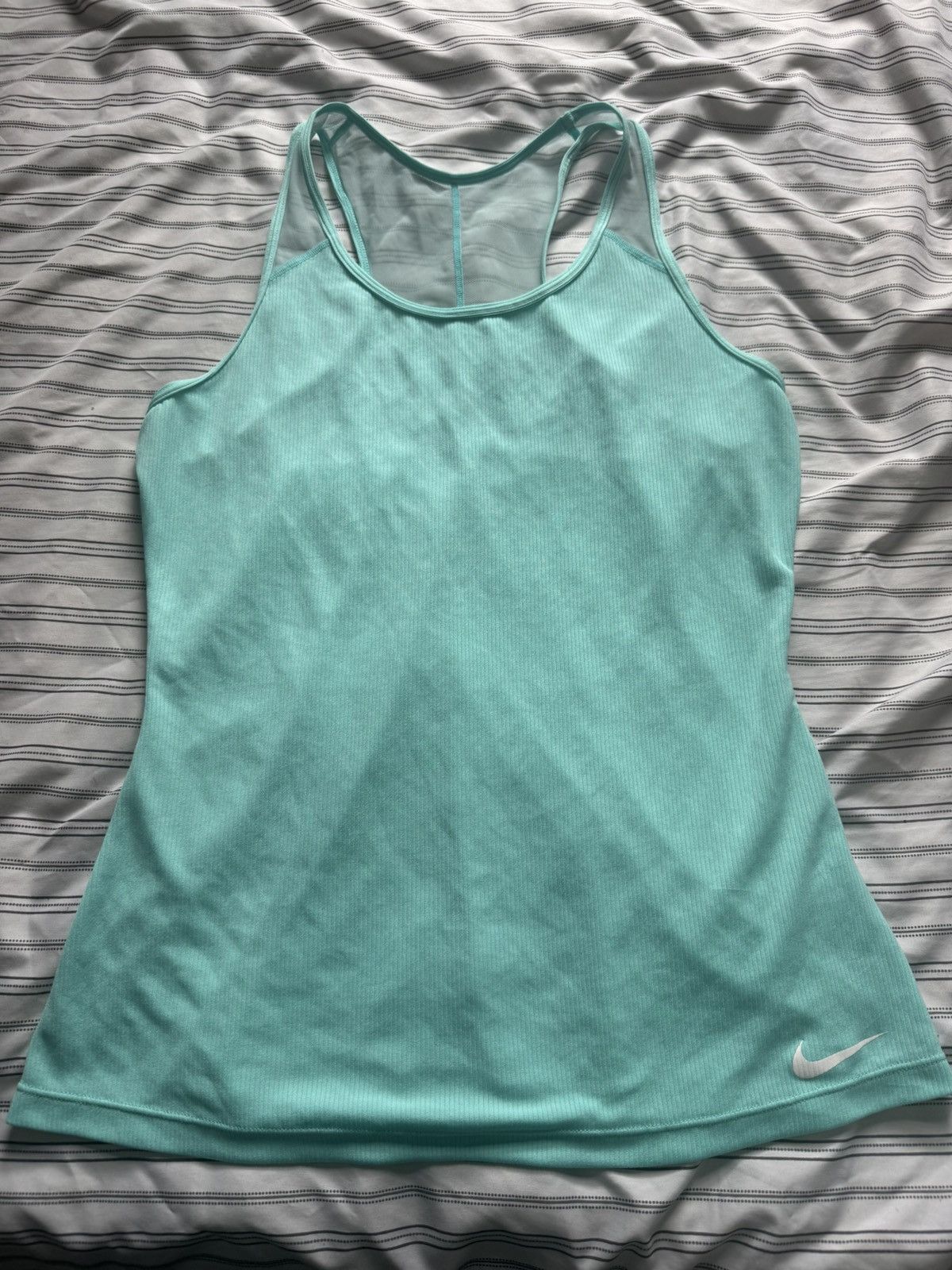 Nike Nike Dri-Fit Turquoise Tank Top Women’s Medium Size M / US 6-8 / IT 42-44 - 1 Thumbnail