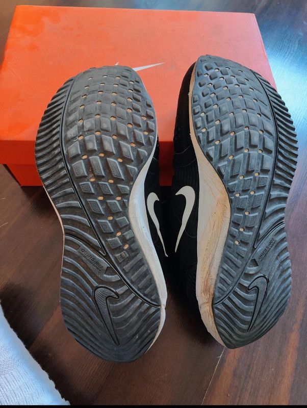 Nike Nike Air Zoom Vomero 15 Nike Running 43 EU 8,5 UK 9,5 US Size US 9.5 / EU 42-43 - 4 Thumbnail