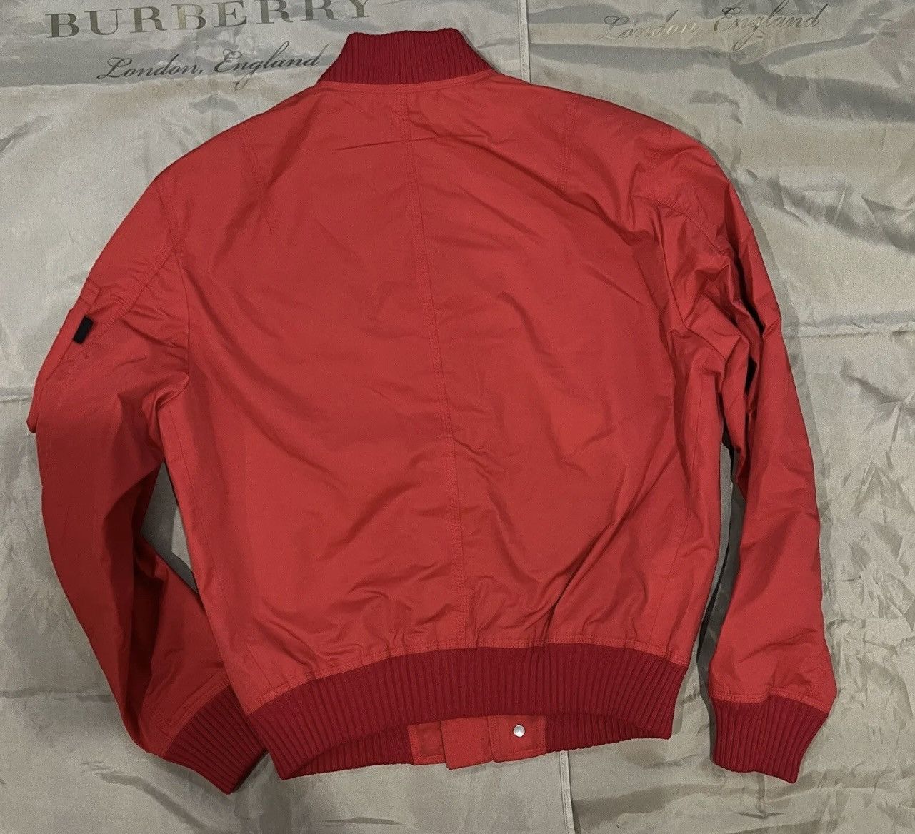 Givenchy Givenchy MA-1 Bomber Flight Jacket Red size 50 $3500 Size US M / EU 48-50 / 2 - 5 Thumbnail