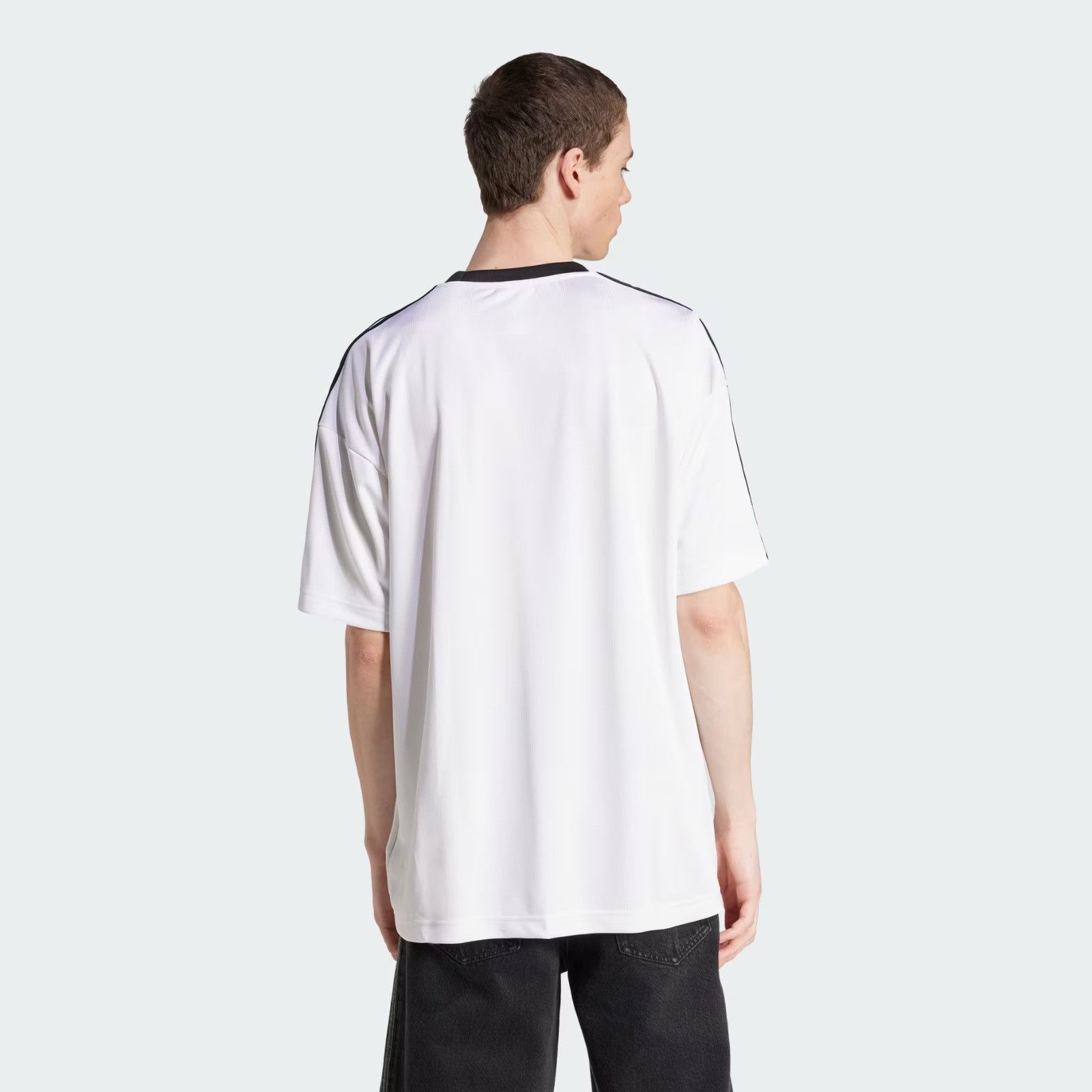 Adidas o1mle0526 Jacquard Jersey Short Sleeve T-Shirt in White Size US XS / EU 42 / 0 - 3 Thumbnail