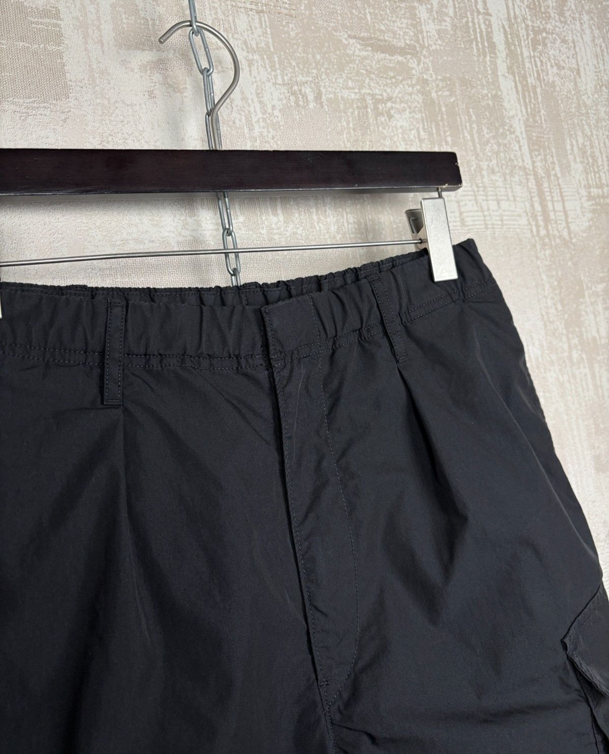 Uniqlo Uniqlo U Utility Cargo Pants Size S fits to W30–32 Size US 30 / EU 46 - 4 Thumbnail