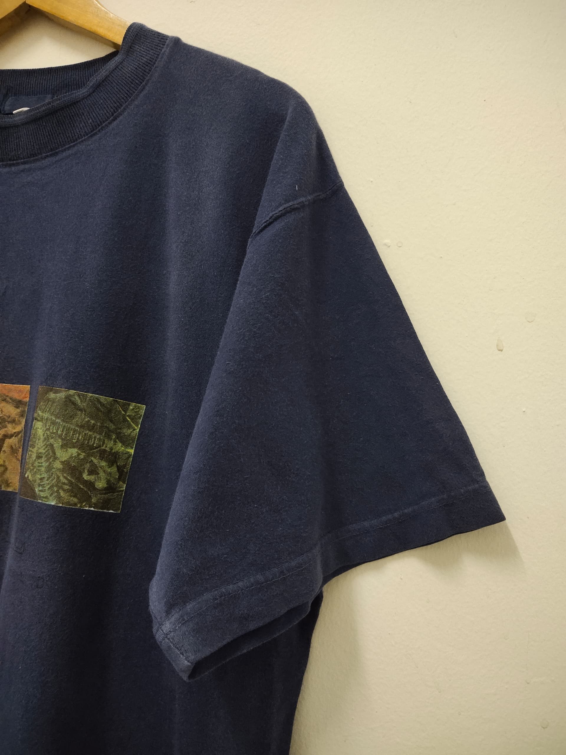 Fossil Vintage 1990s FOSSIL Brand t shirt promo very rare Size US M / EU 48-50 / 2 - 4 Thumbnail