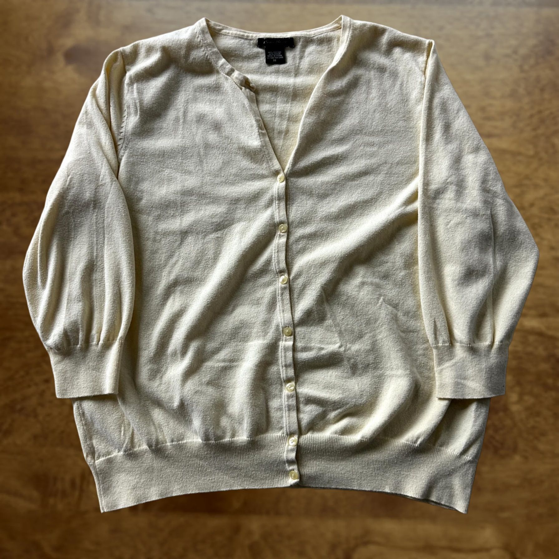 Eddie Bauer Eddie Bauer Cardigan Sweater Womens XL Yellow V-Neck 3/4 Sleeve Lightweight Knit Cardigan Sweater Women XL Yellow V-Neck 3/4 Sleeve Lightweight Knit Size XL / US 12-14 / IT 48-50 - 1 Thumbnail