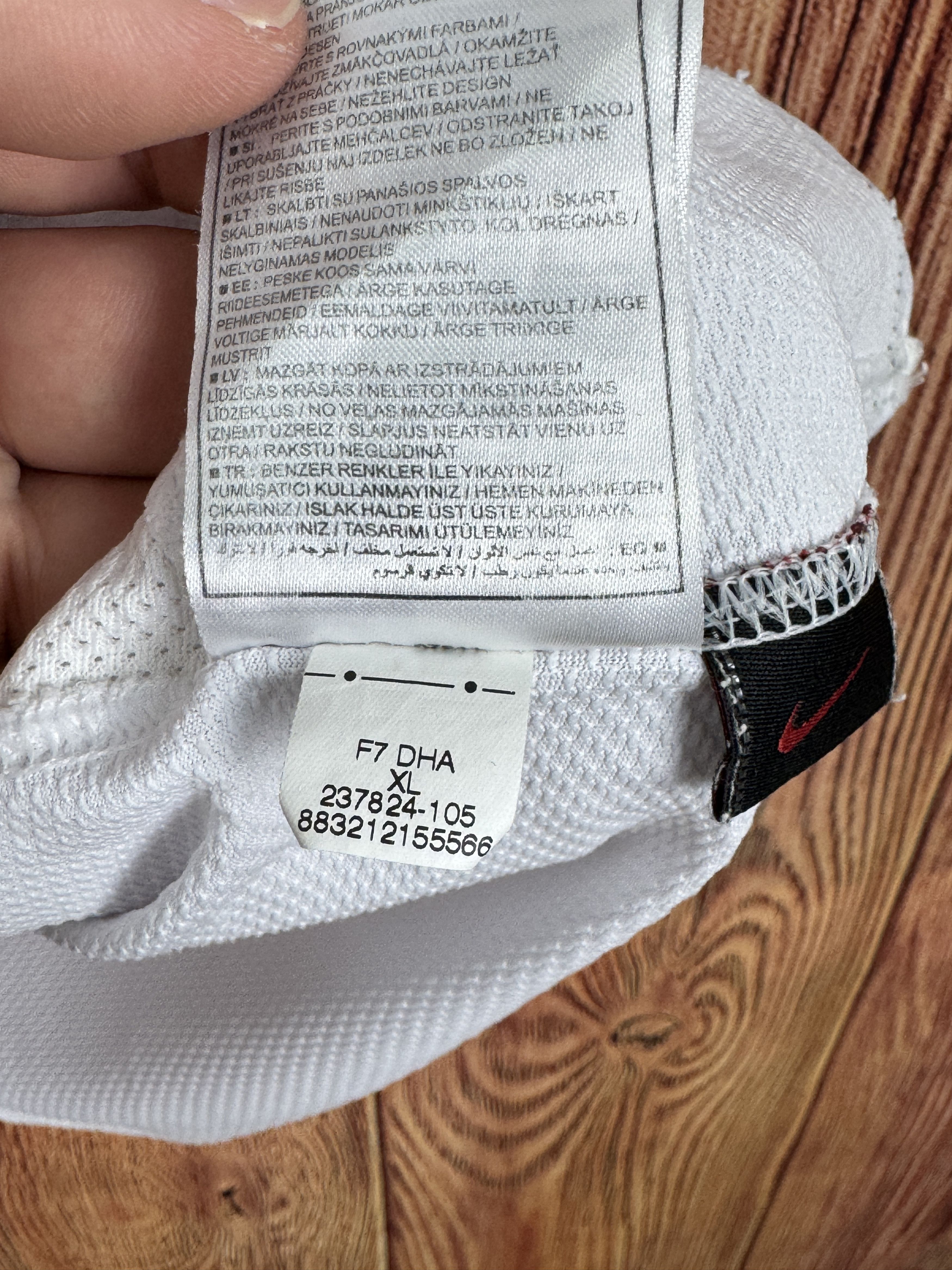 Nike 2007-2008 PSV NIKE Away White Football Soccer Jersey Kit Size US XL / EU 56 / 4 - 13 Thumbnail