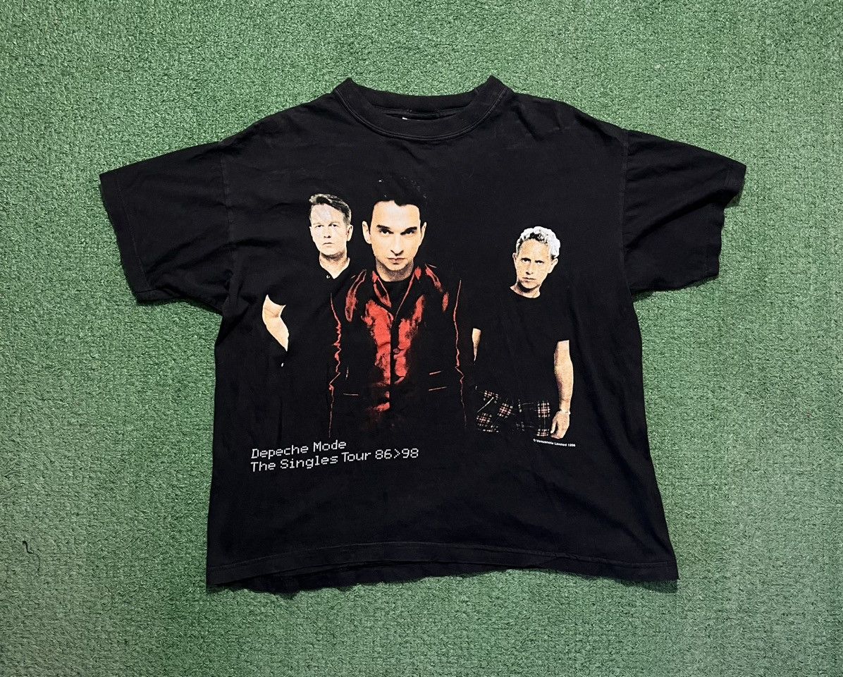 Band Tees × Vintage Depeche Mode Tee Vintage 1998 The Singles Tour Size US M / EU 48-50 / 2 - 1 Thumbnail