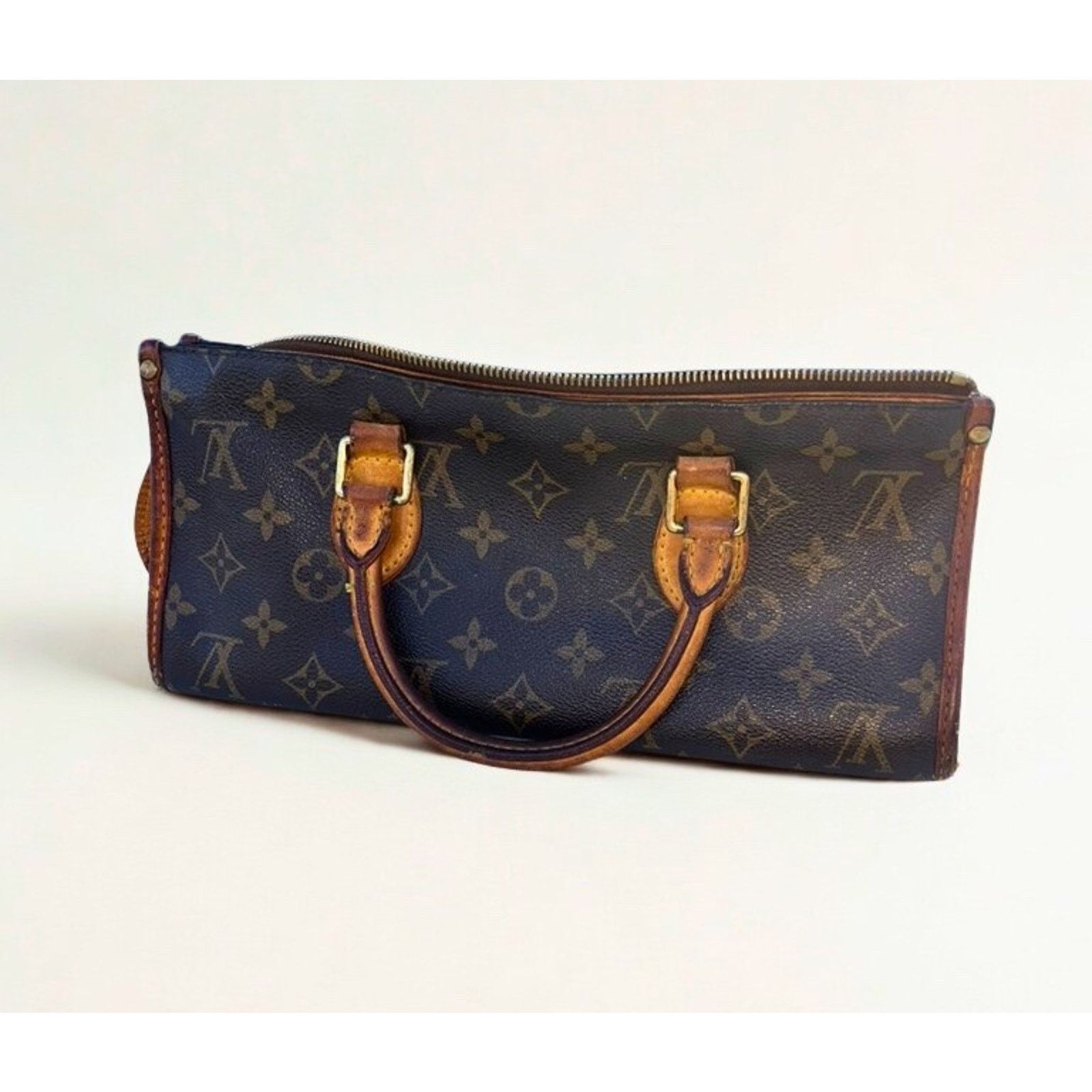 Louis Vuitton Louis Vuitton Papillon 26 Monogram Canvas Handbag Vintage Size ONE SIZE - 3 Thumbnail