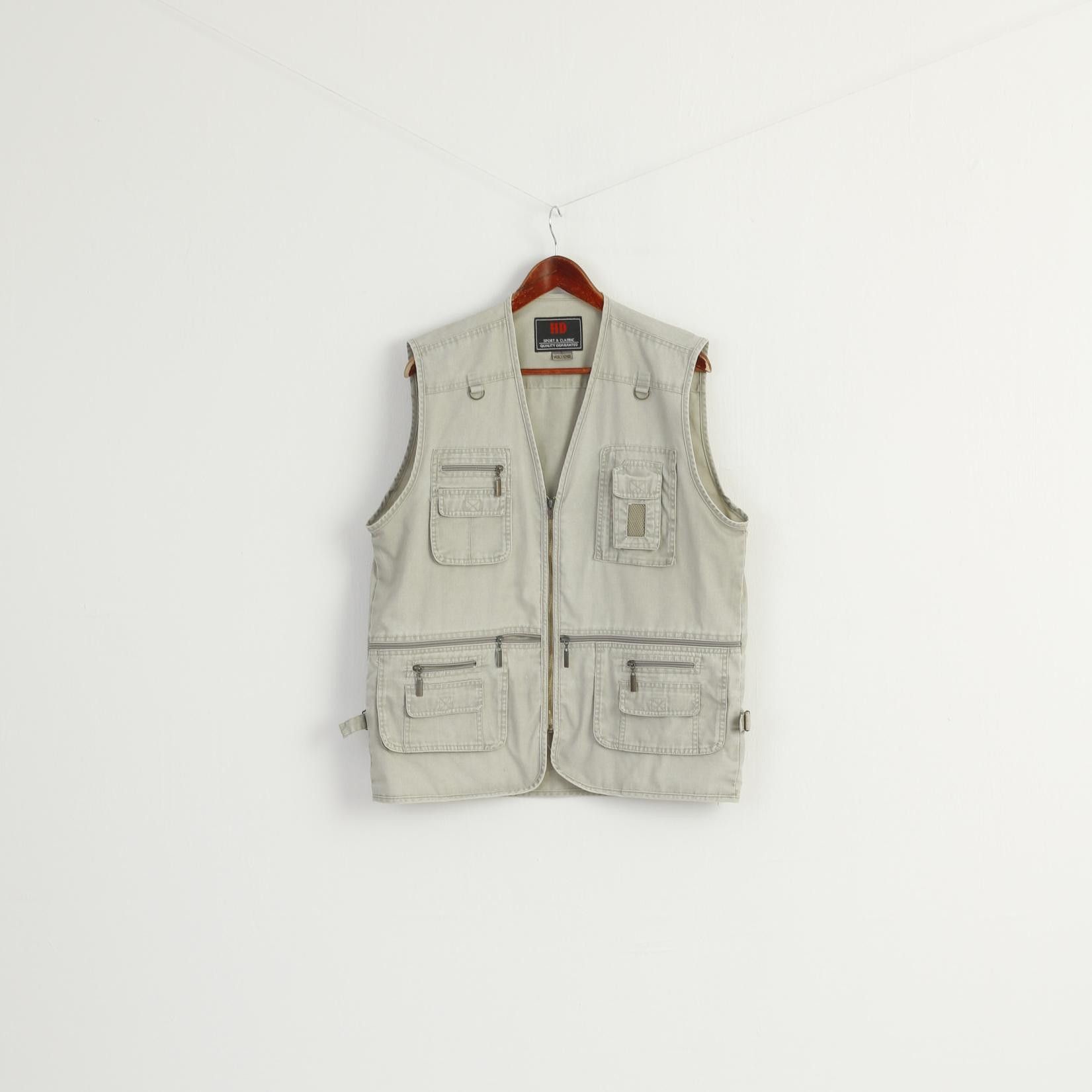 Vintage HD Sport & Classic Men L Waistcoat Gray Fishing 7592 Size US L / EU 52-54 / 3 - 1 Thumbnail