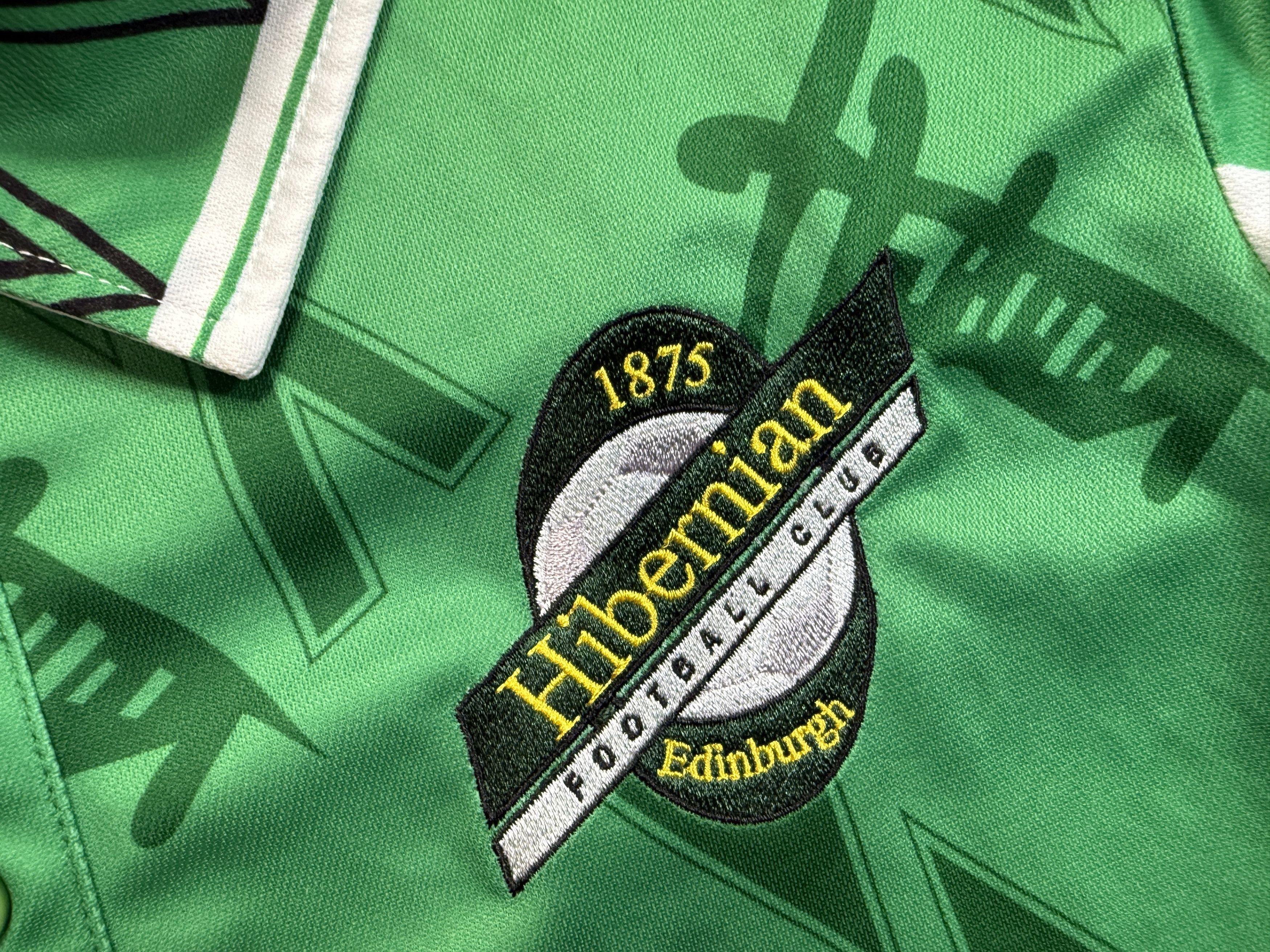 Vintage Mitre Hibernian Home jersey Green football shirt mens size S Size US S / EU 44-46 / 1 - 3 Thumbnail
