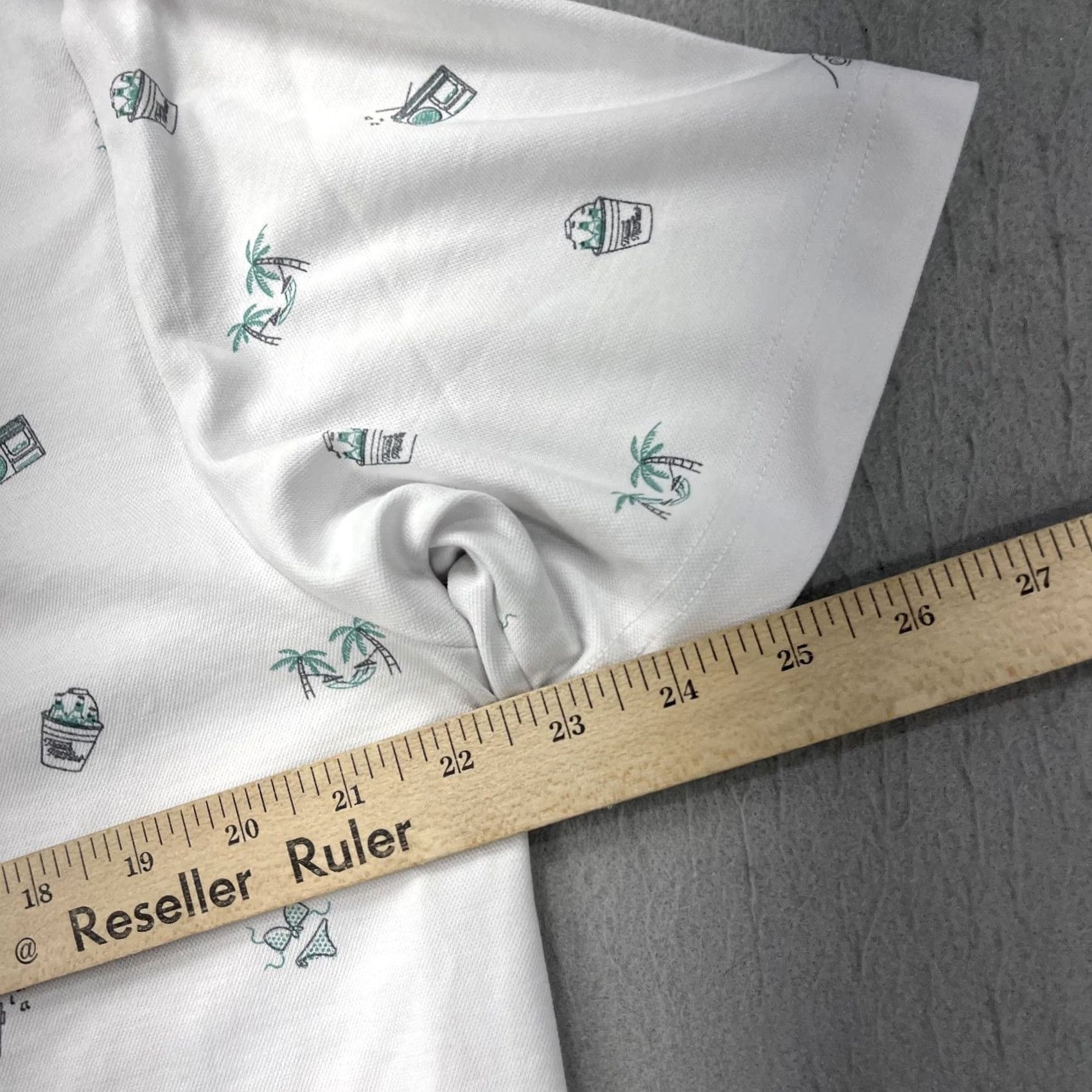 TravisMathew Travis Mathew Polo Shirt Mens L White Golf Casual AOP Flower Hawaiian USA Logo Button Collar Short Sleeve Size US L / EU 52-54 / 3 - 7 Thumbnail
