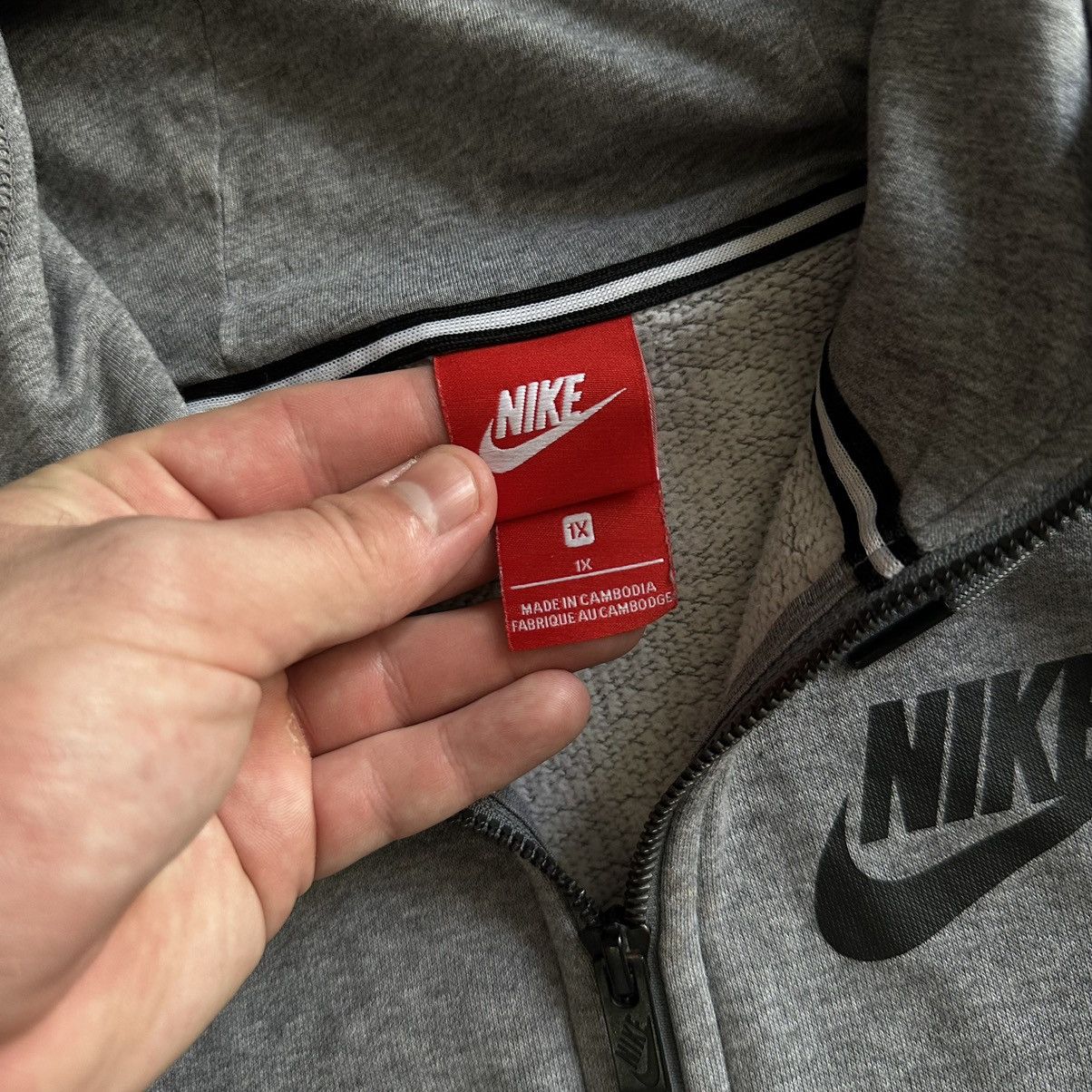 Nike × Vintage Vintage Nike Zip Hoodie Small Logo Tech Fleece Y2K 00s Size US XL / EU 56 / 4 - 10 Thumbnail